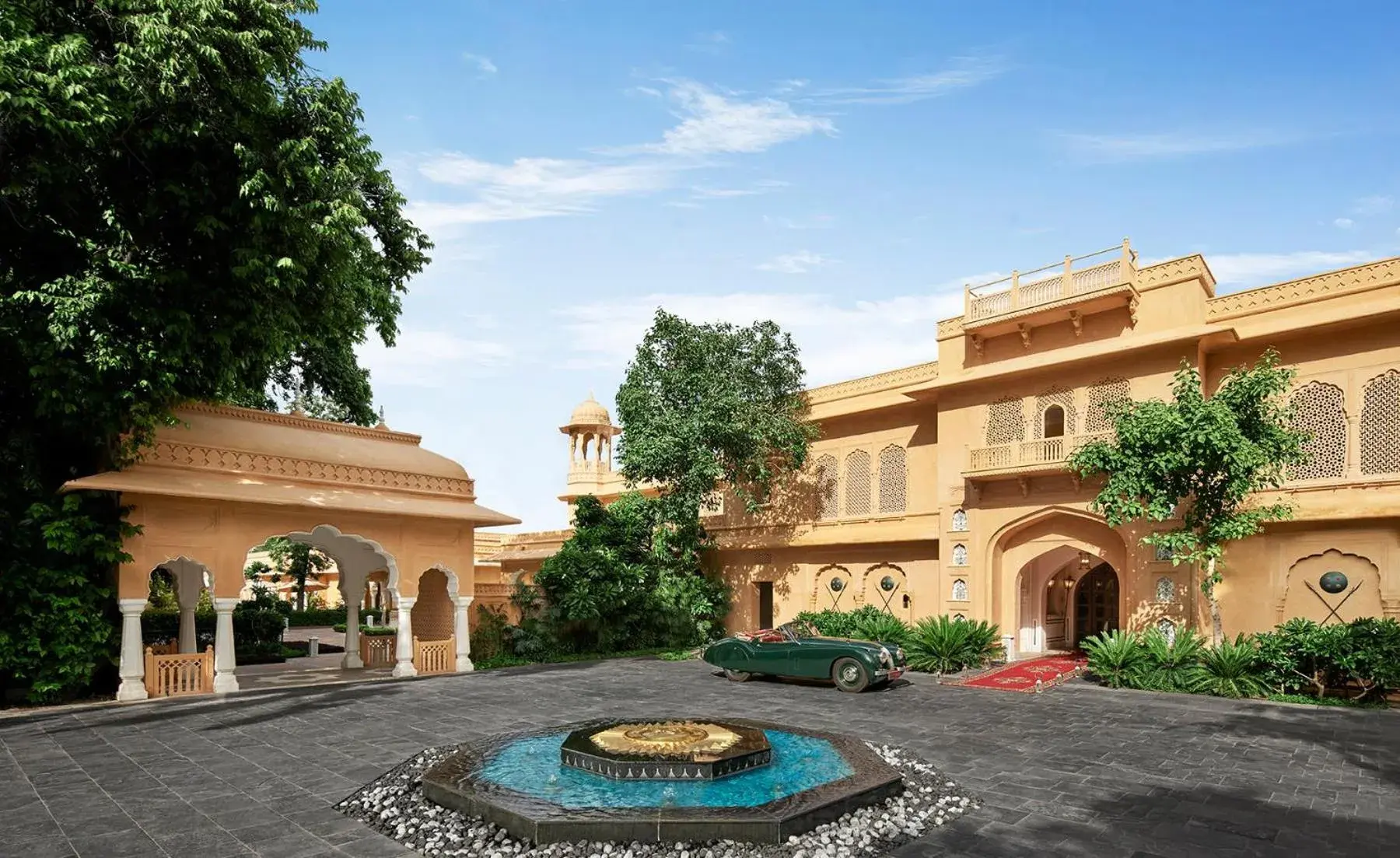 Property building in Sawai Man Mahal Property building in Sawai Man Mahal