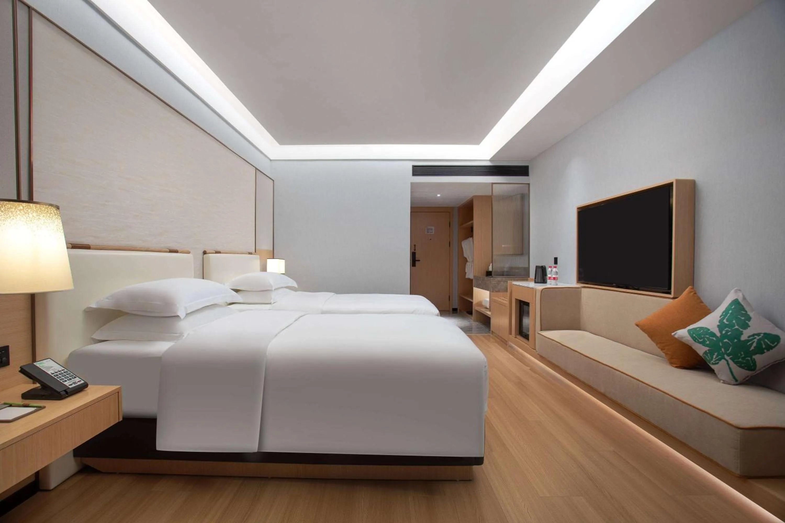 Photo of the whole room in Wyndham Garden Haikou Meilan