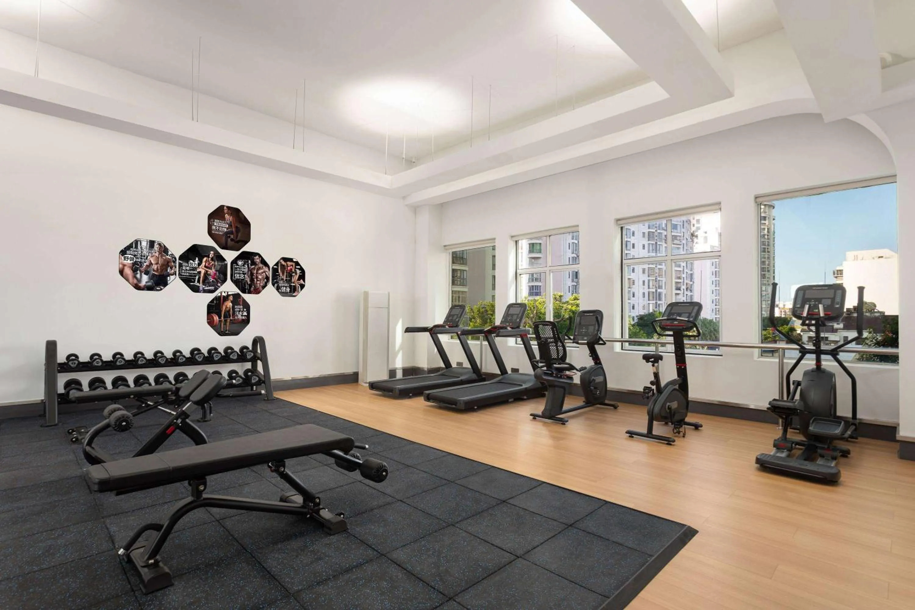 Fitness centre/facilities in Wyndham Garden Haikou Meilan