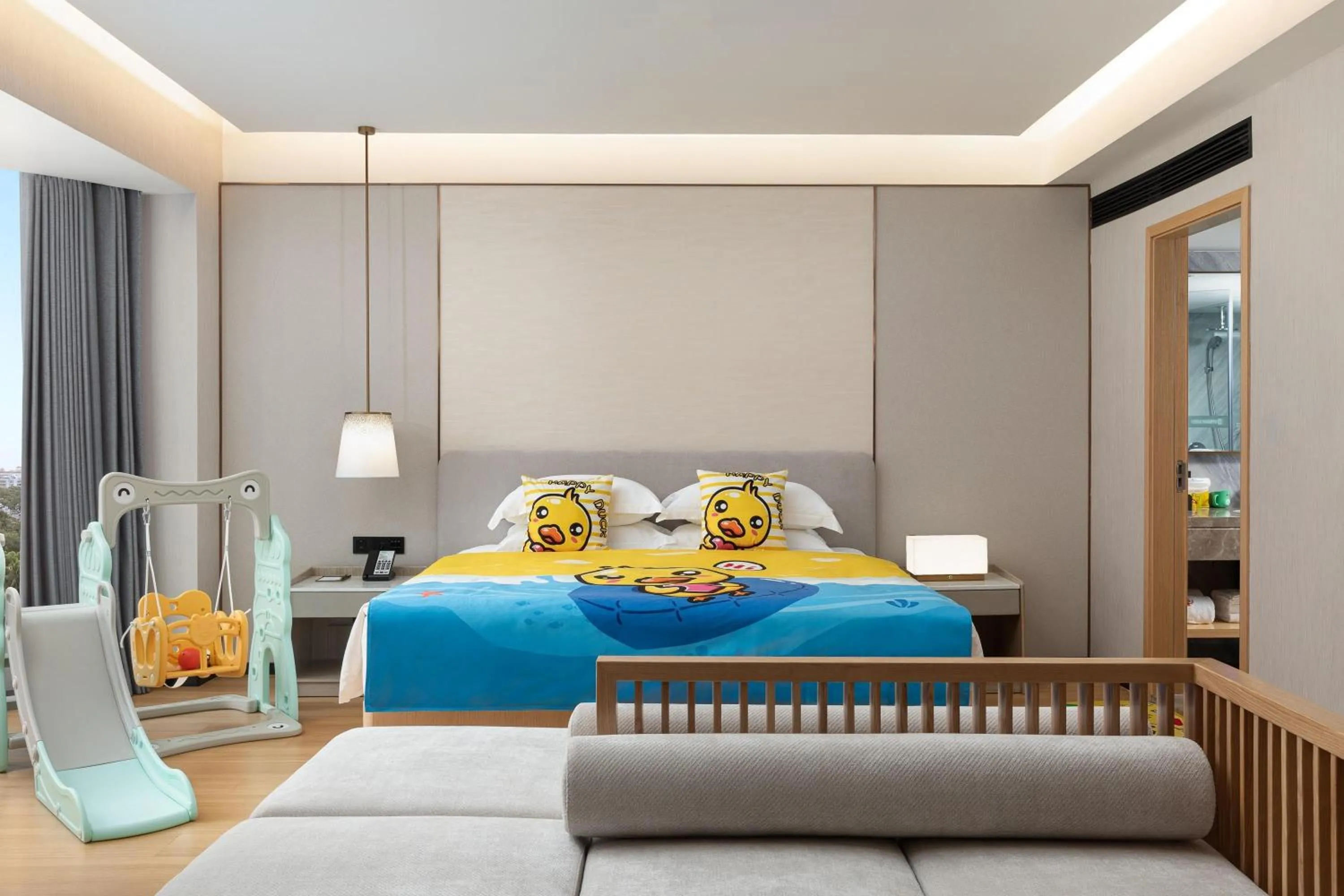 Photo of the whole room in Wyndham Garden Haikou Meilan