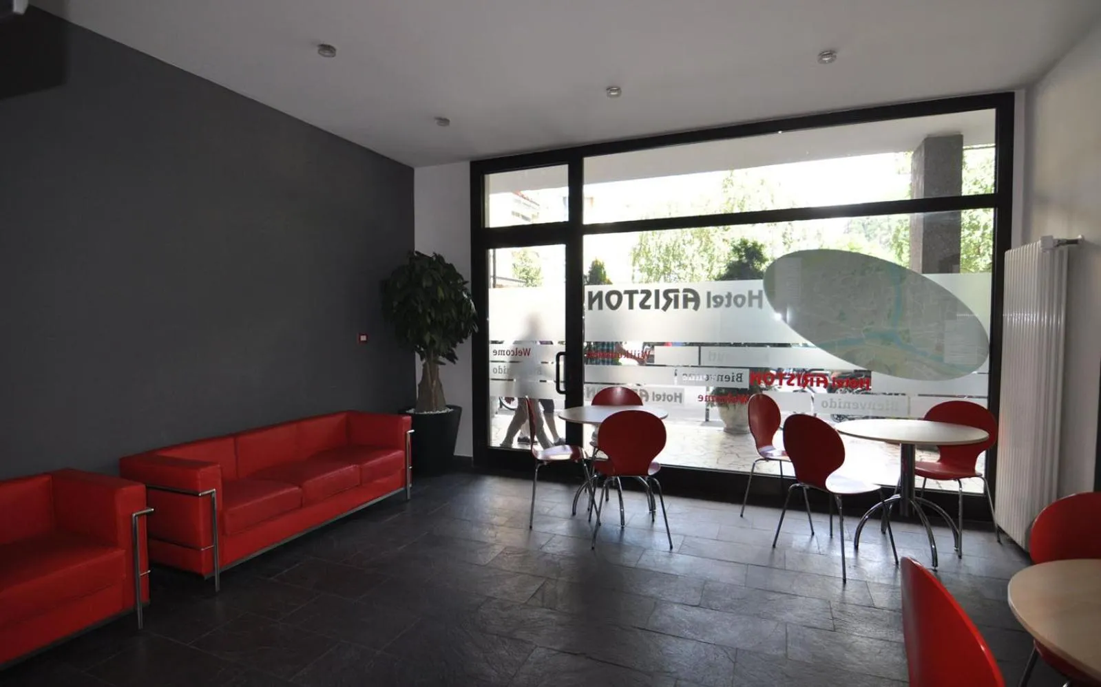 Day in Hotel Ariston