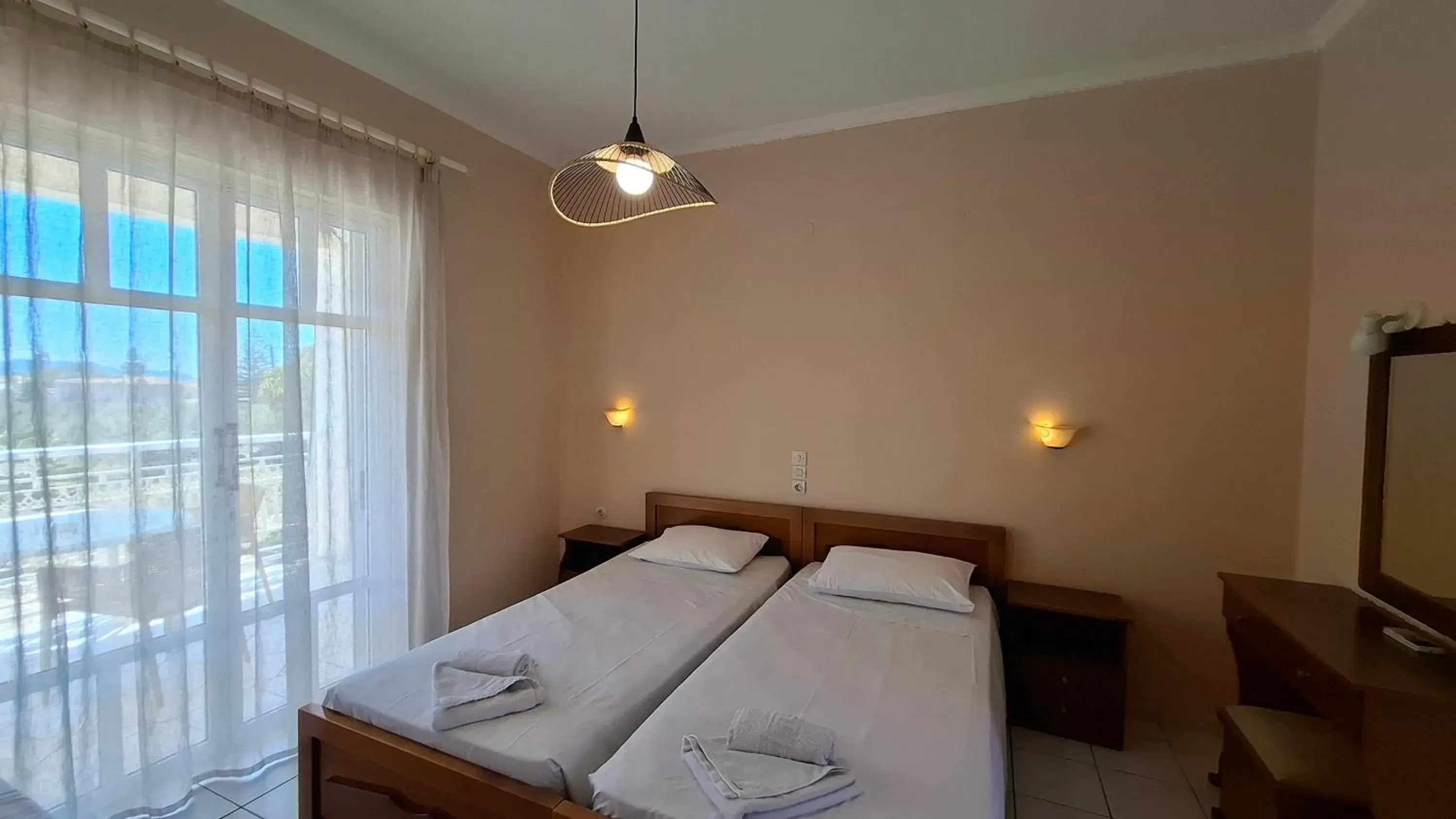 Studio - First Floor in Sunflower Apartments & Studios Studio - First Floor in Sunflower Apartments & Studios