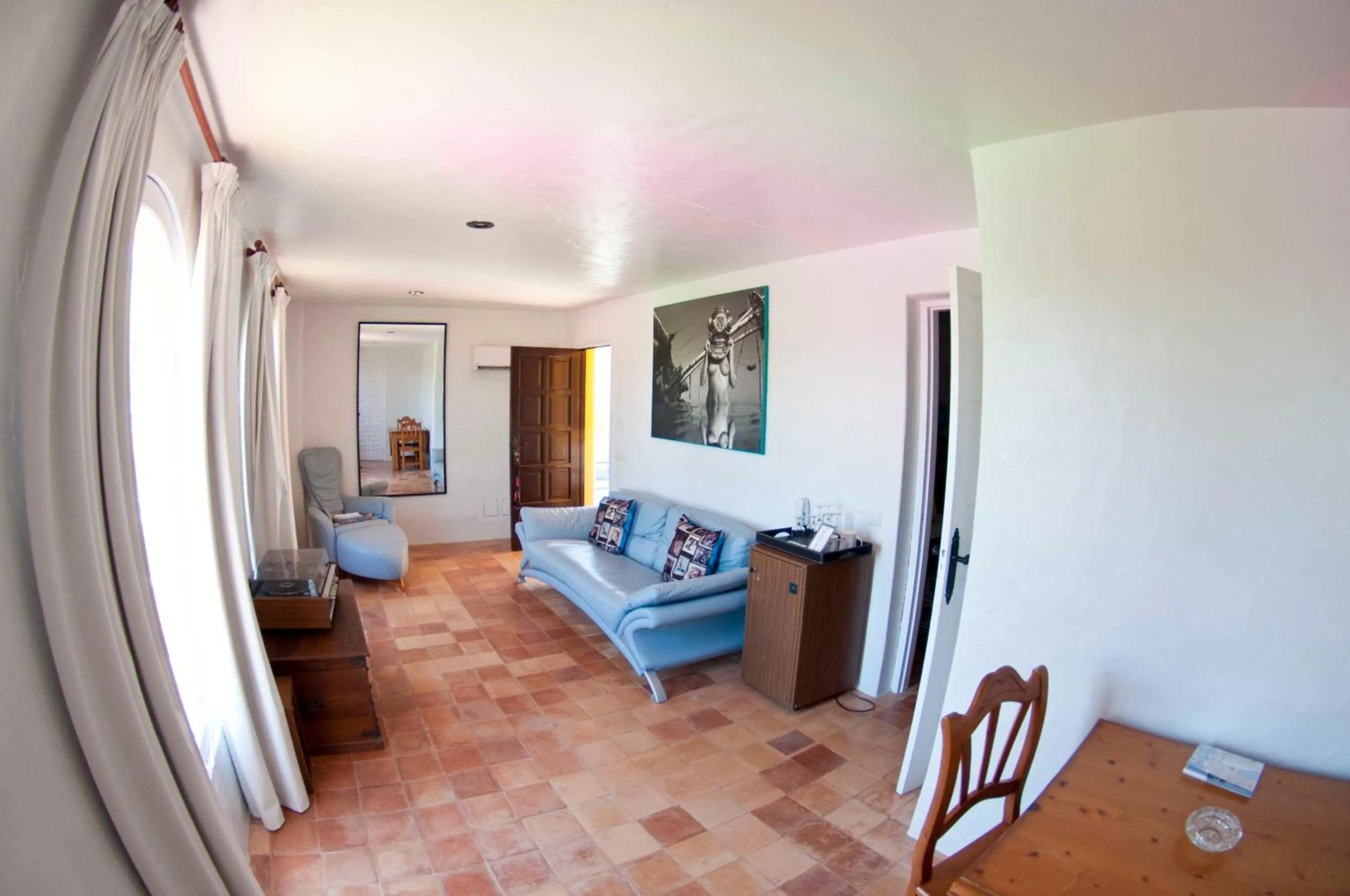 Photo of the whole room in Pikes Ibiza