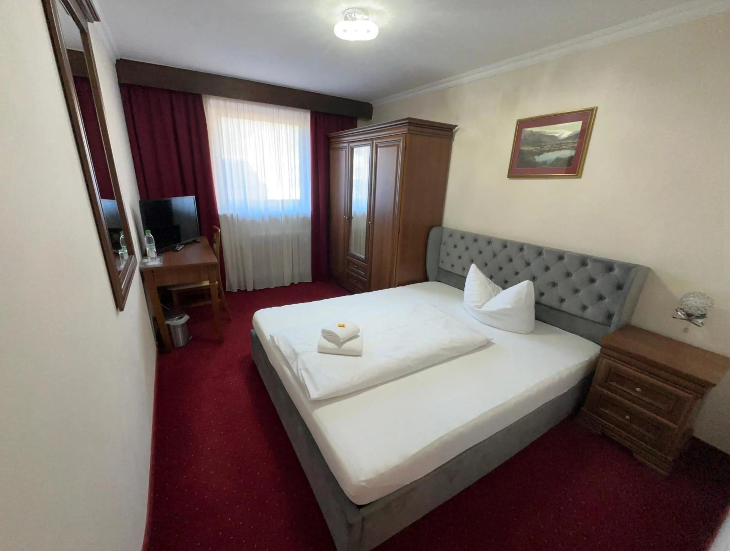 Photo of the whole room, Bed in Hotel Gundl Alm