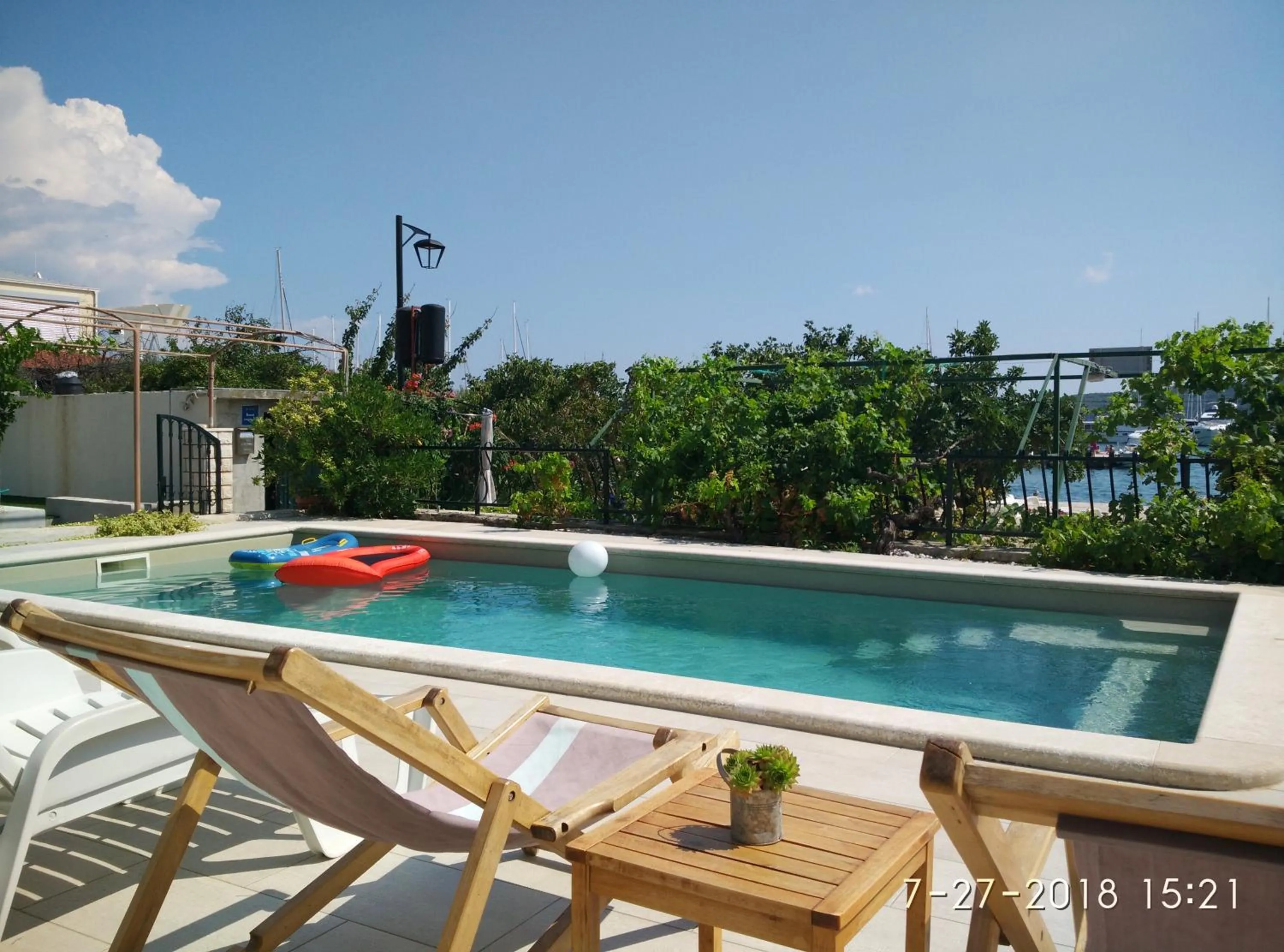 Pool view in Apartments Gina