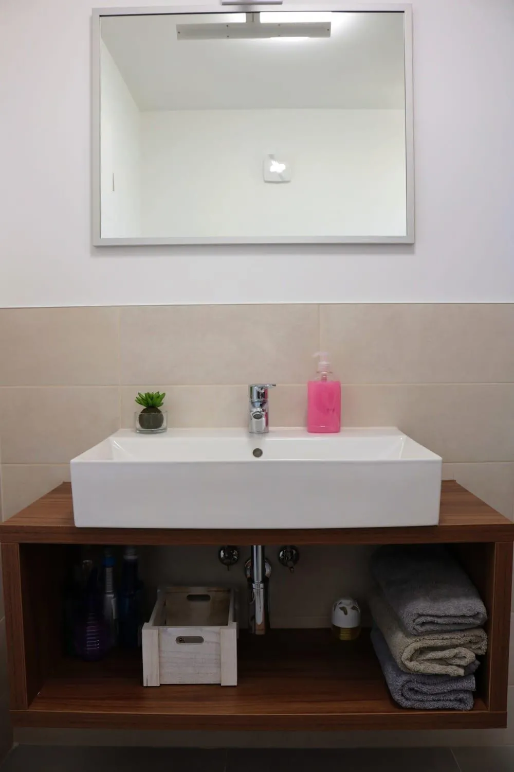 Bathroom in Apartments Gina