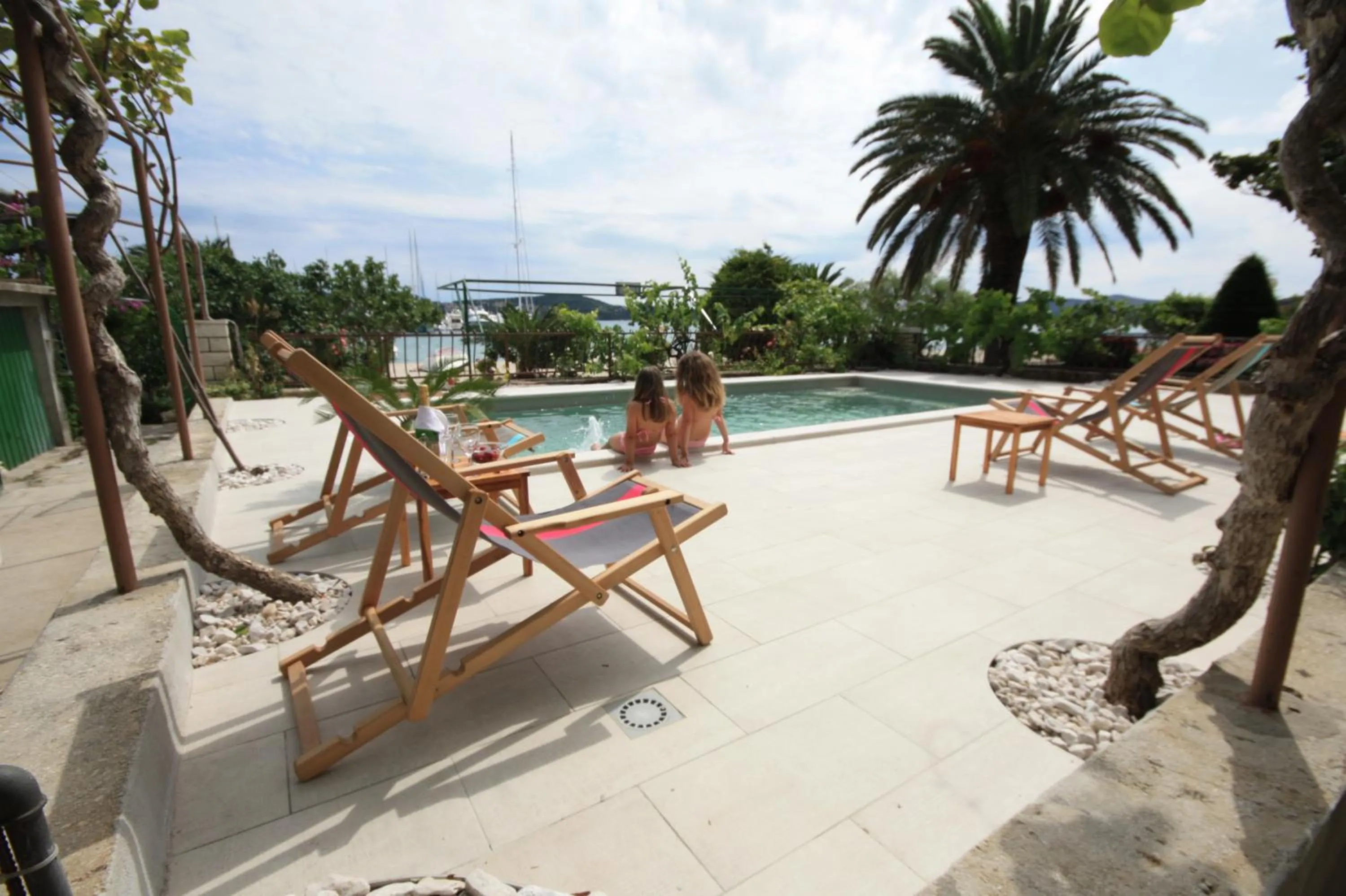 Swimming pool in Apartments Gina