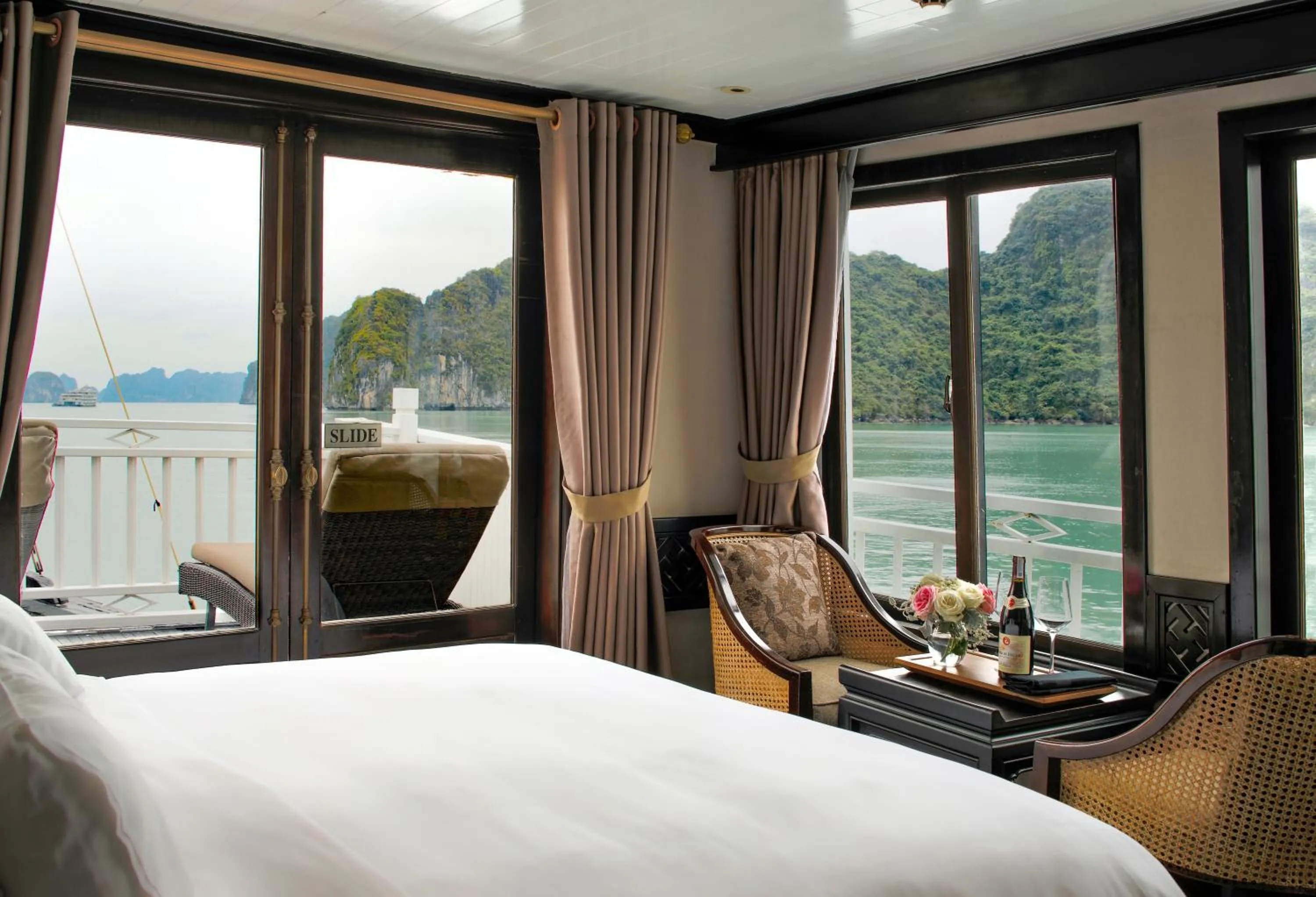 room service in Paradise Sails Cruise