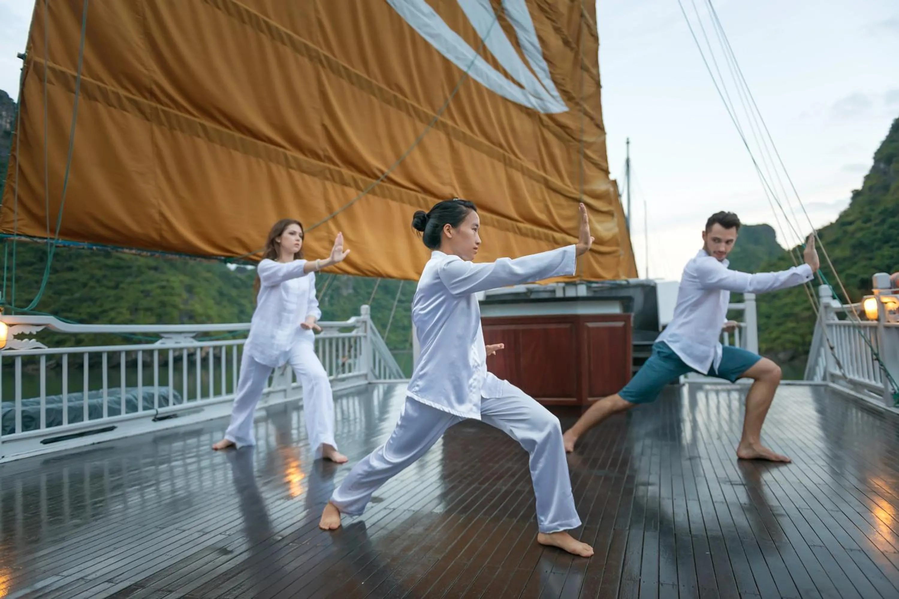 Activities in Paradise Sails Cruise