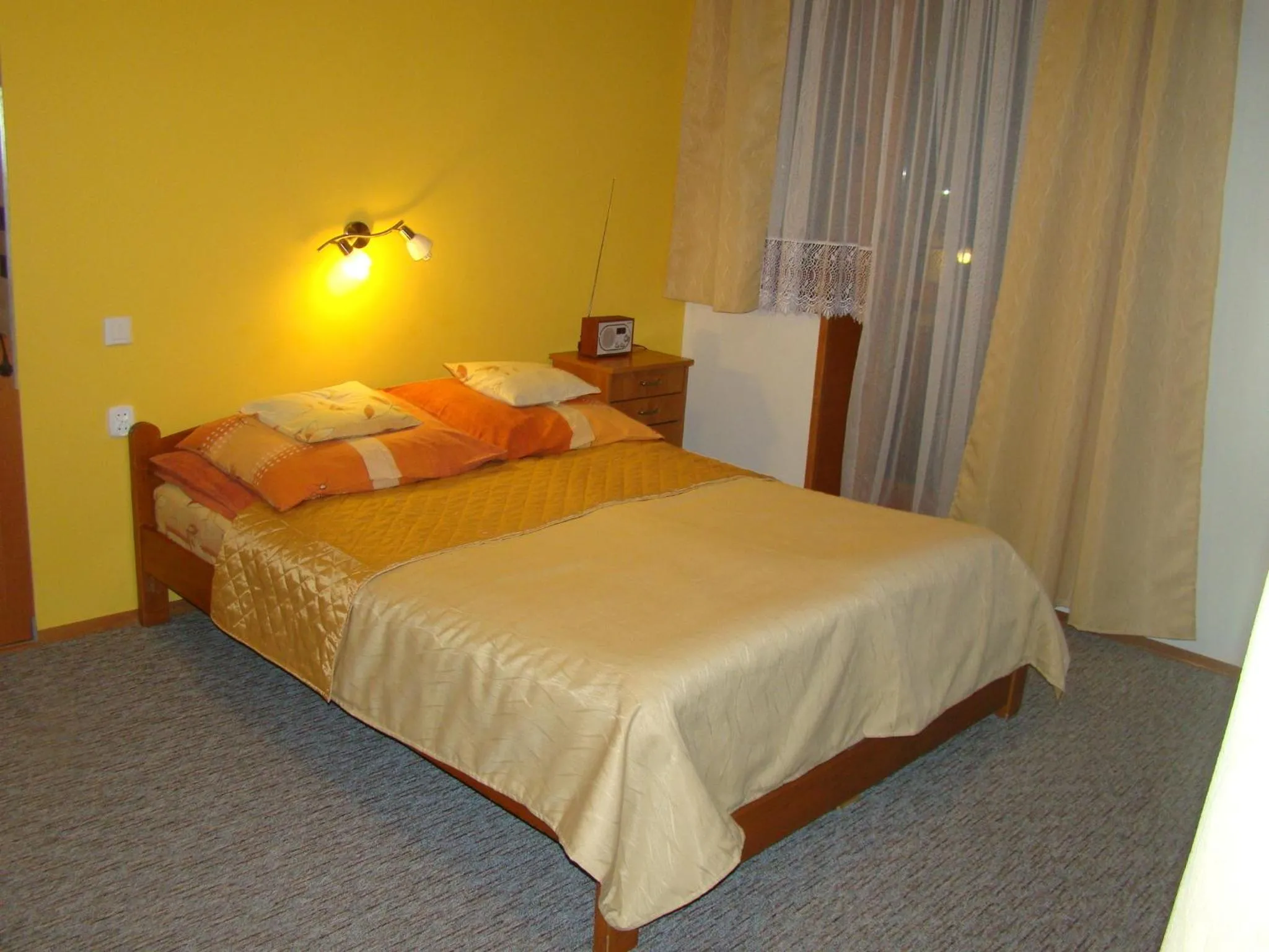 Children play ground, Bed in Willa Stenia Apartamenty