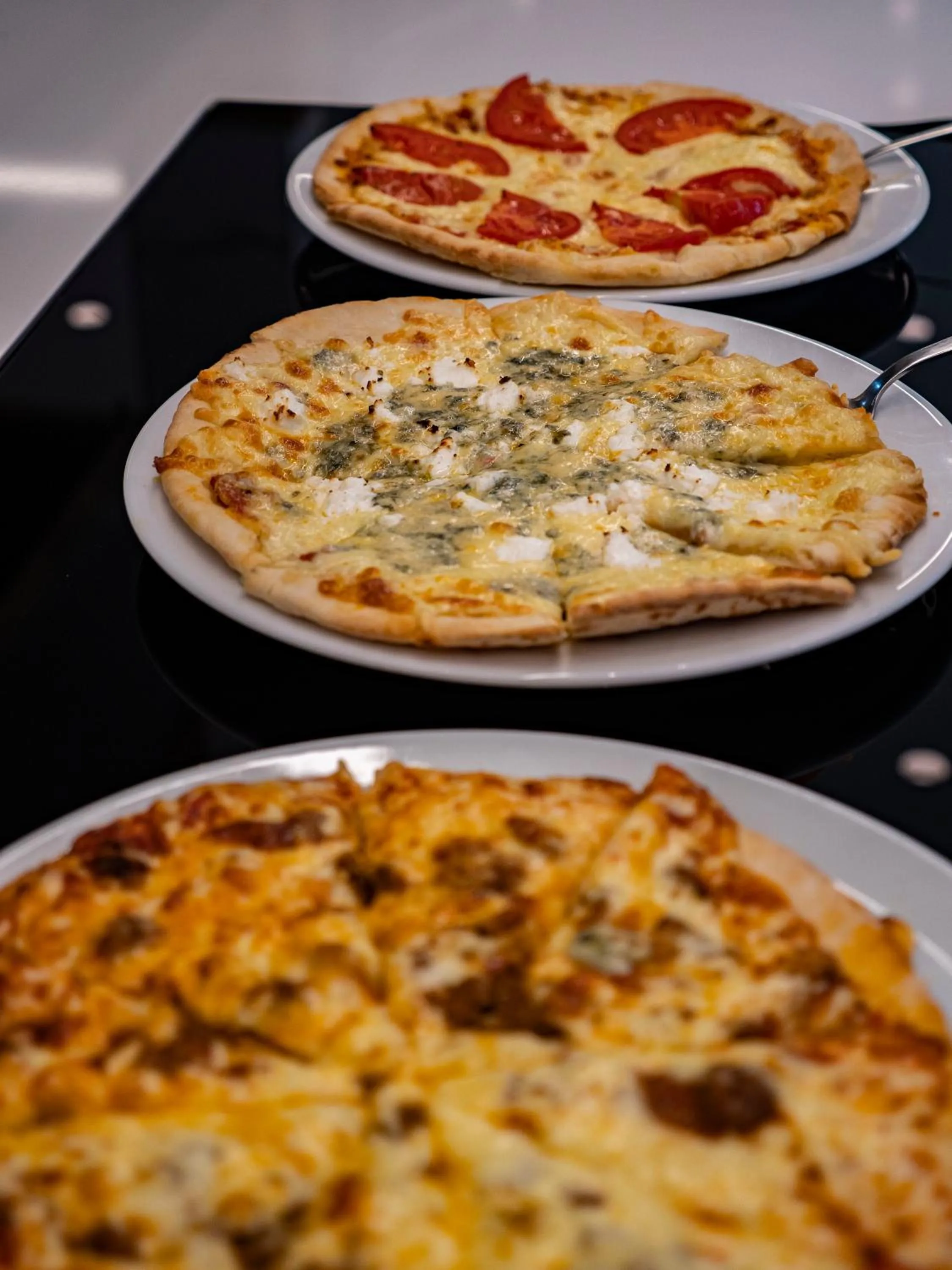 Food in Elmi Beach Hotel & Suites