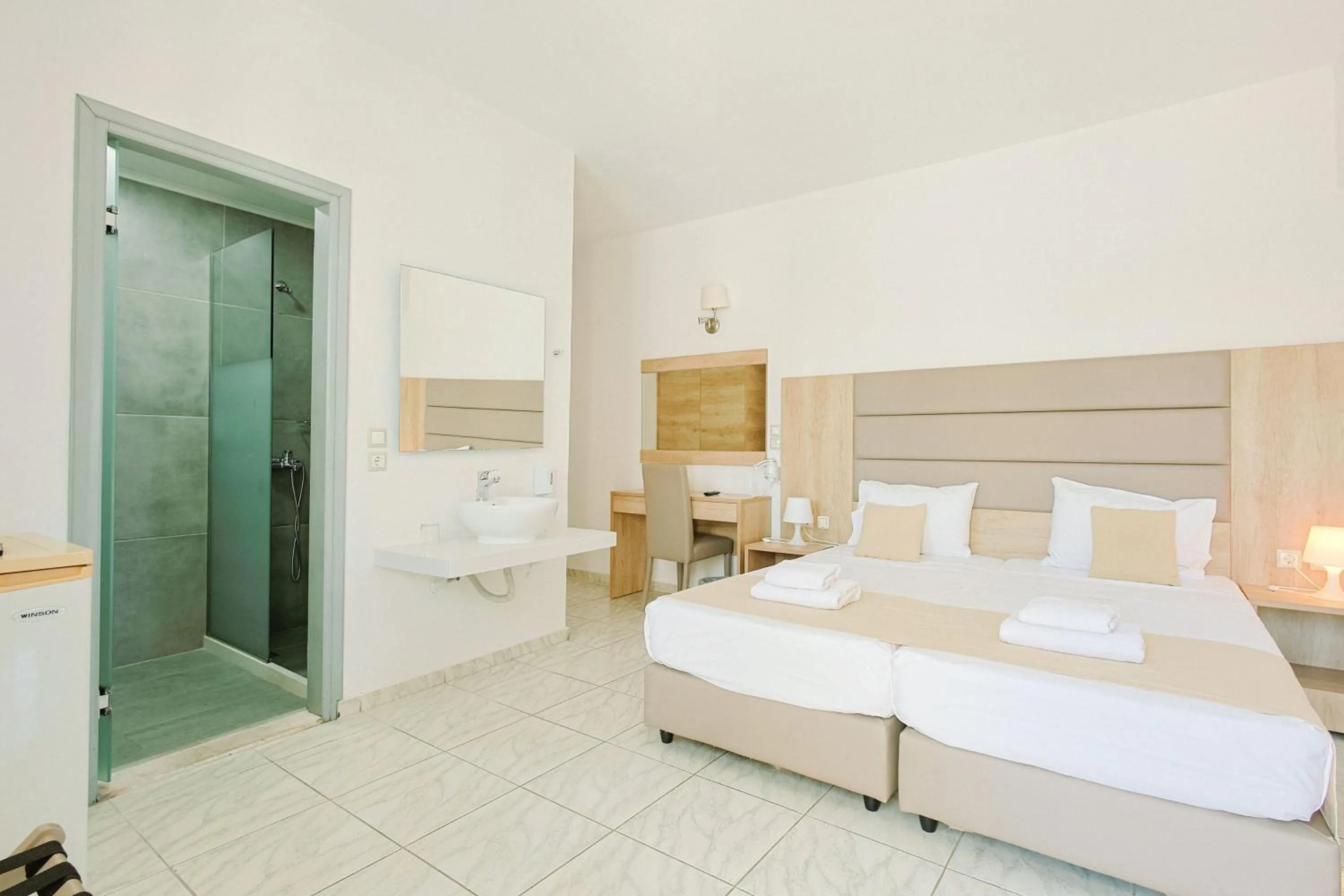 Photo of the whole room, Bed in Elmi Beach Hotel & Suites