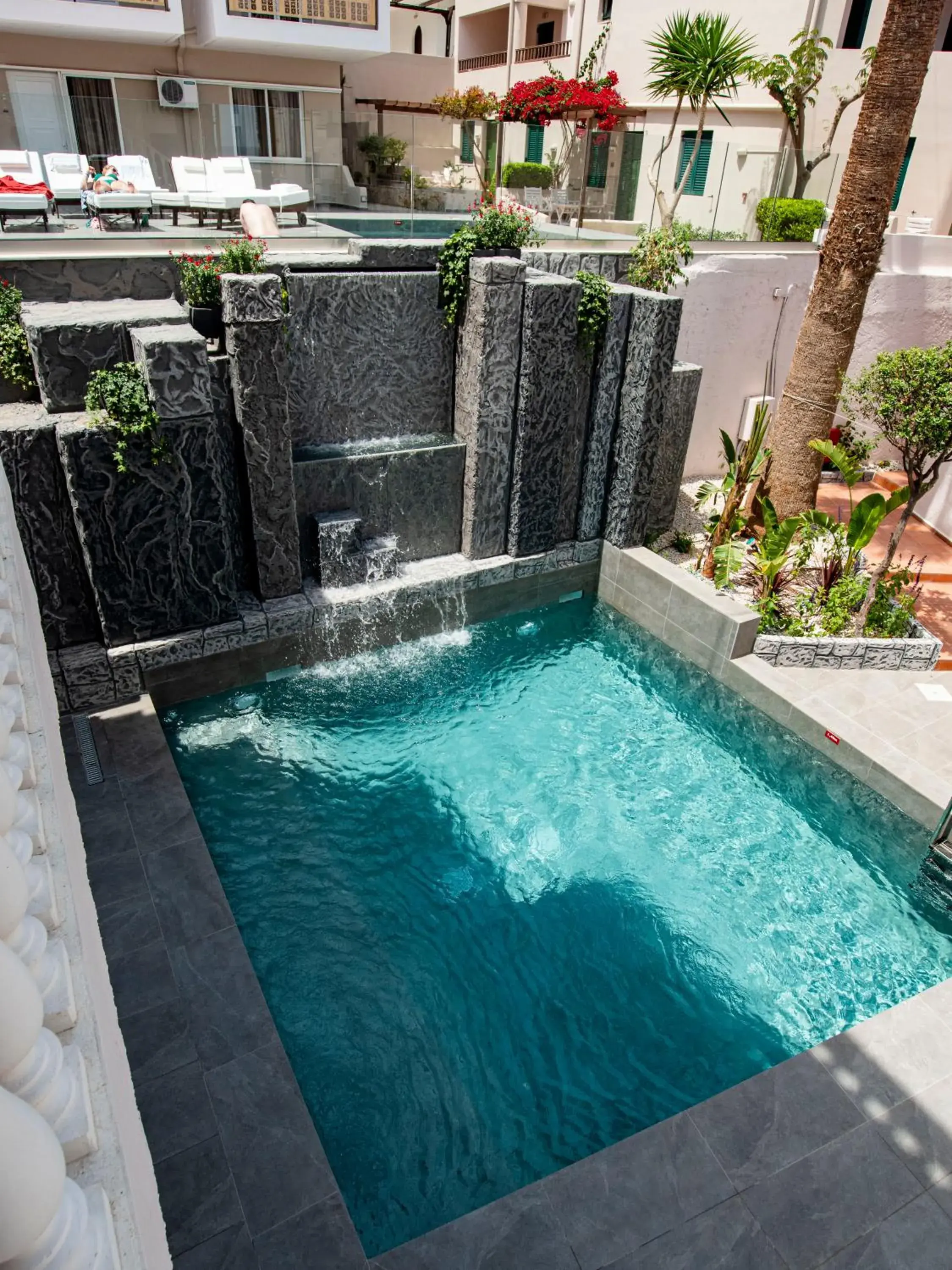 Swimming pool in Elmi Beach Hotel & Suites Swimming pool in Elmi Beach Hotel & Suites