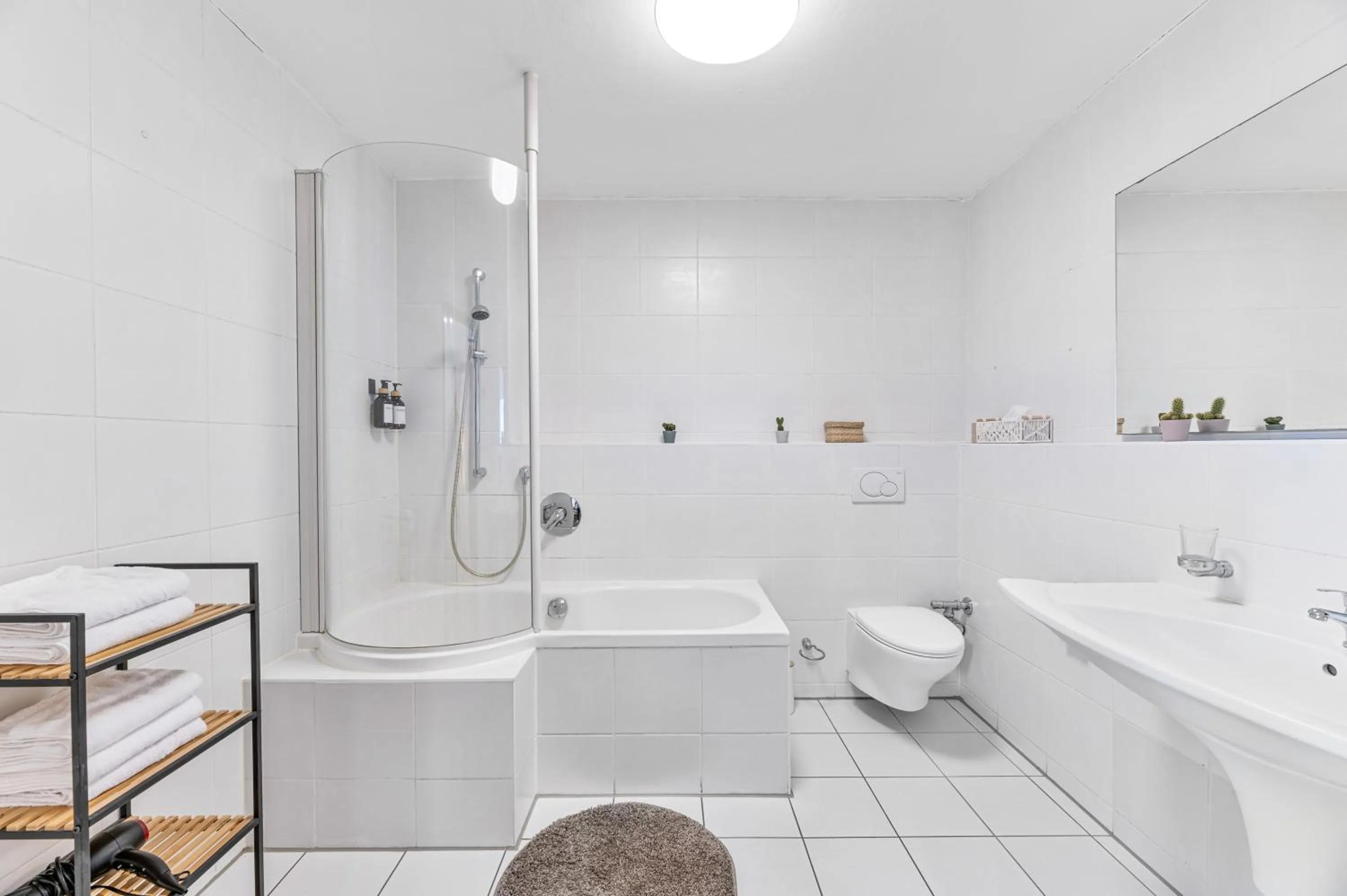 Bathroom in Atelier Guesthouse