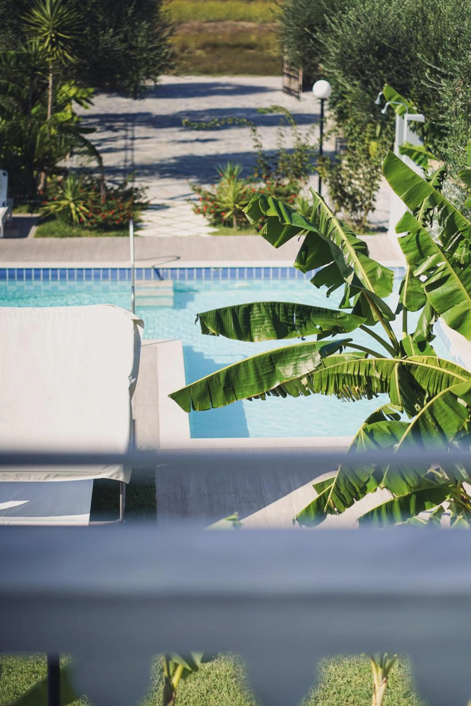 Mirsini Studios & Apartments