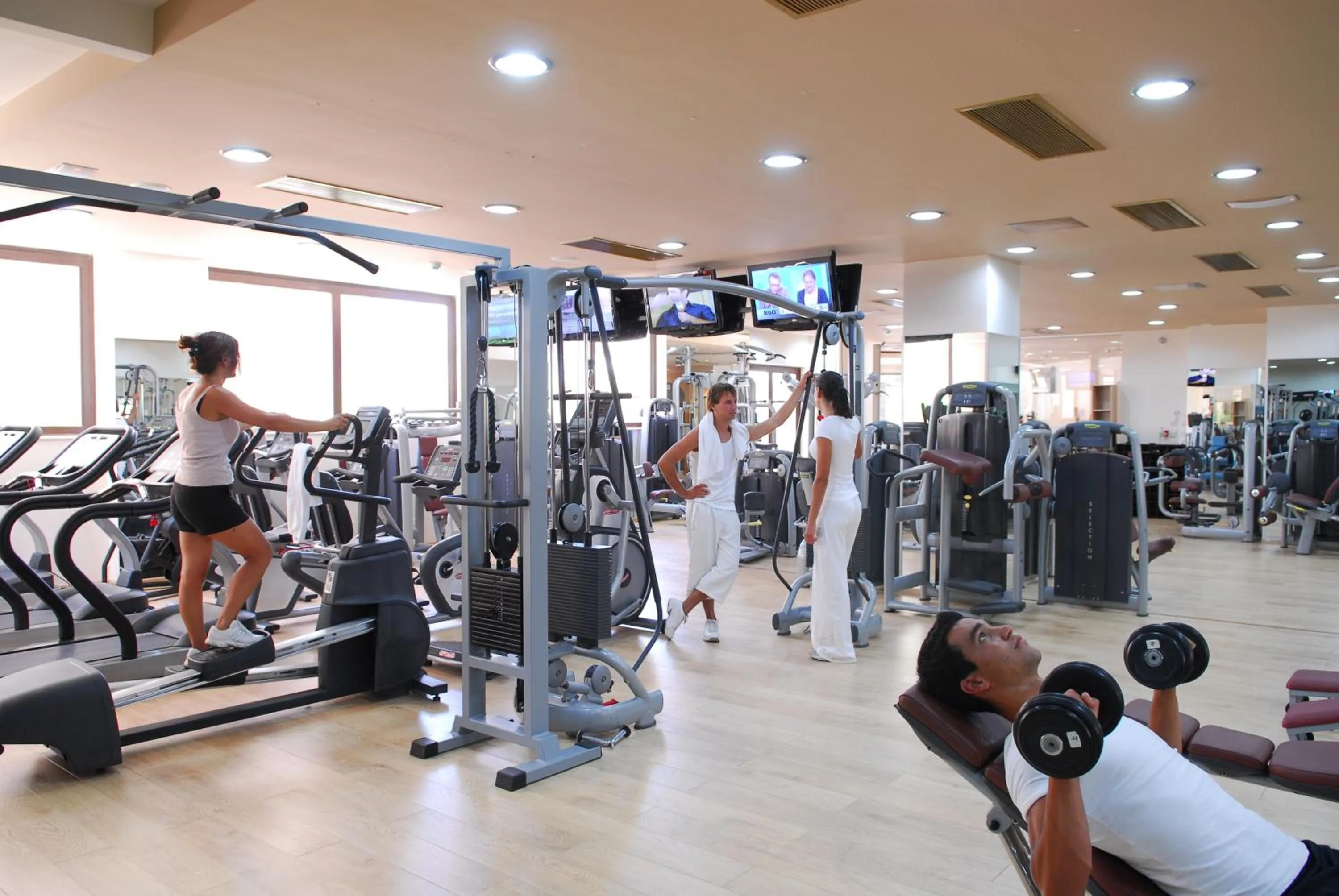 Fitness centre/facilities in Cactus Beach Hotel