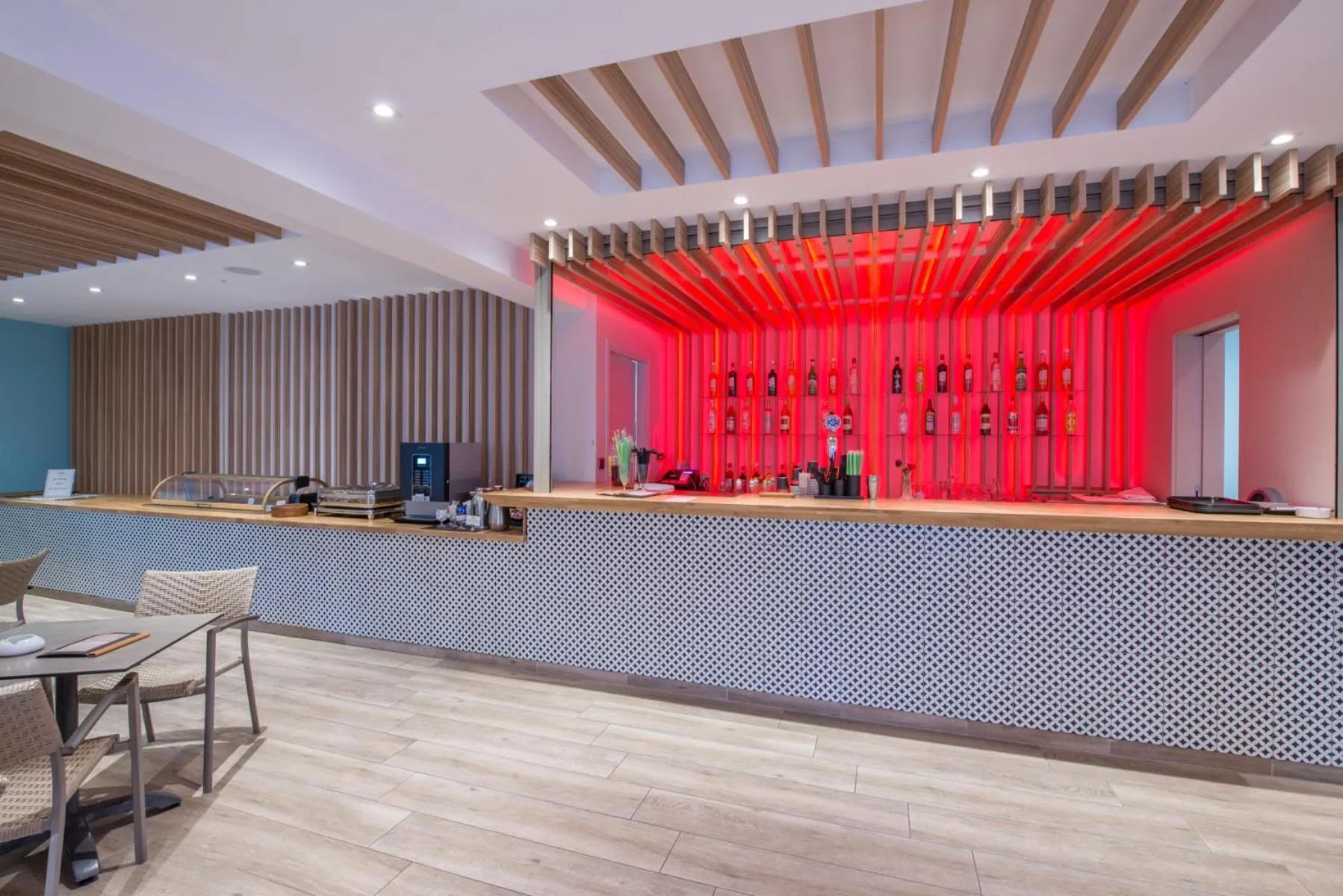 Lounge or bar in Cactus Beach Hotel