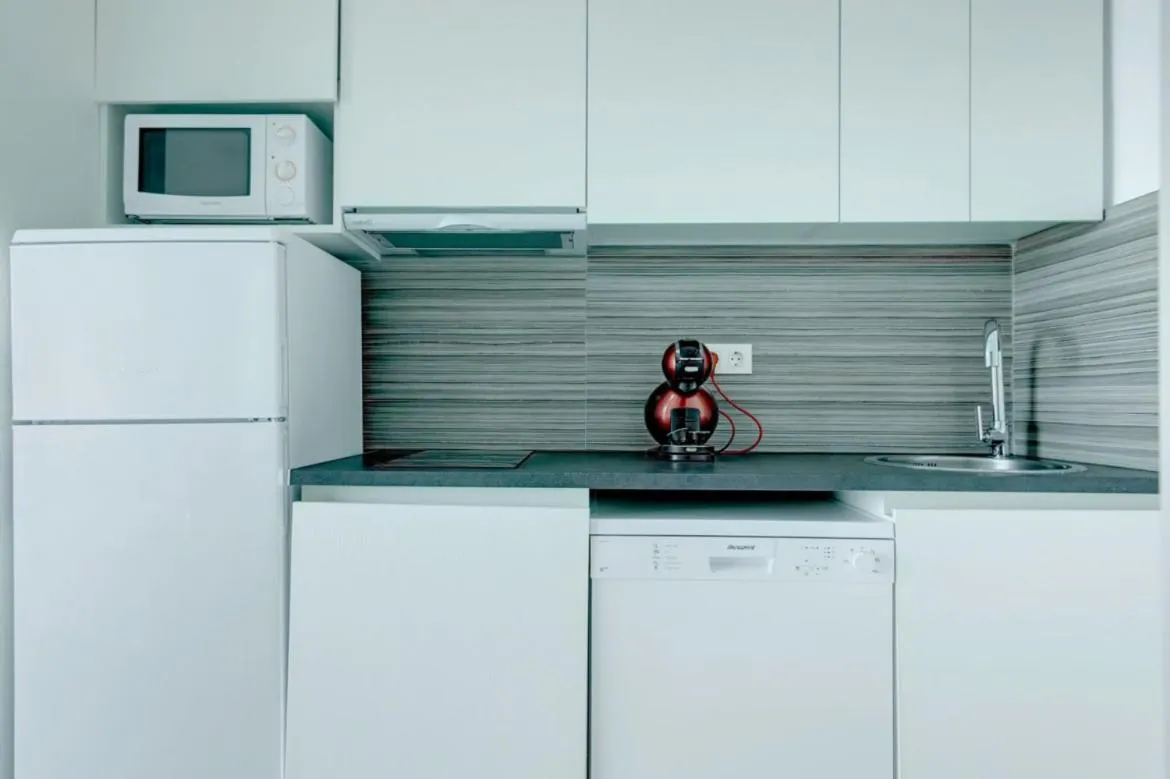 Kitchen or kitchenette in Alannia Els Prats