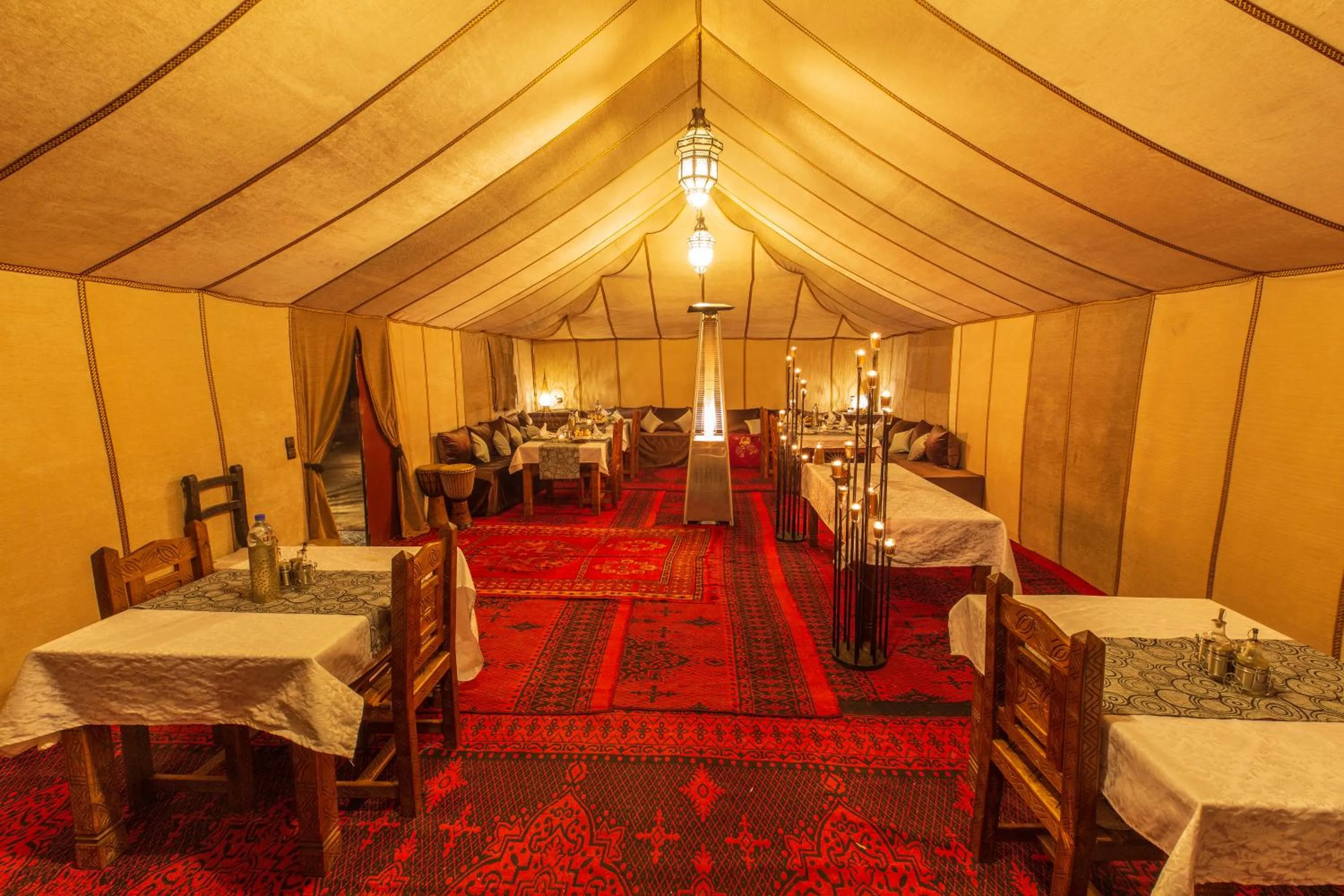 Restaurant/places to eat in Sirocco Luxury Camp