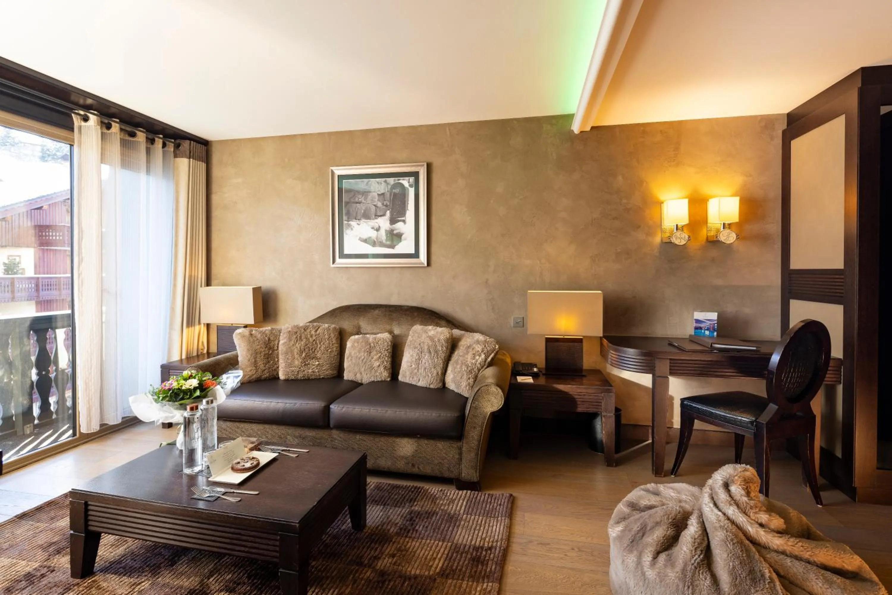 Seating area in Le Lana