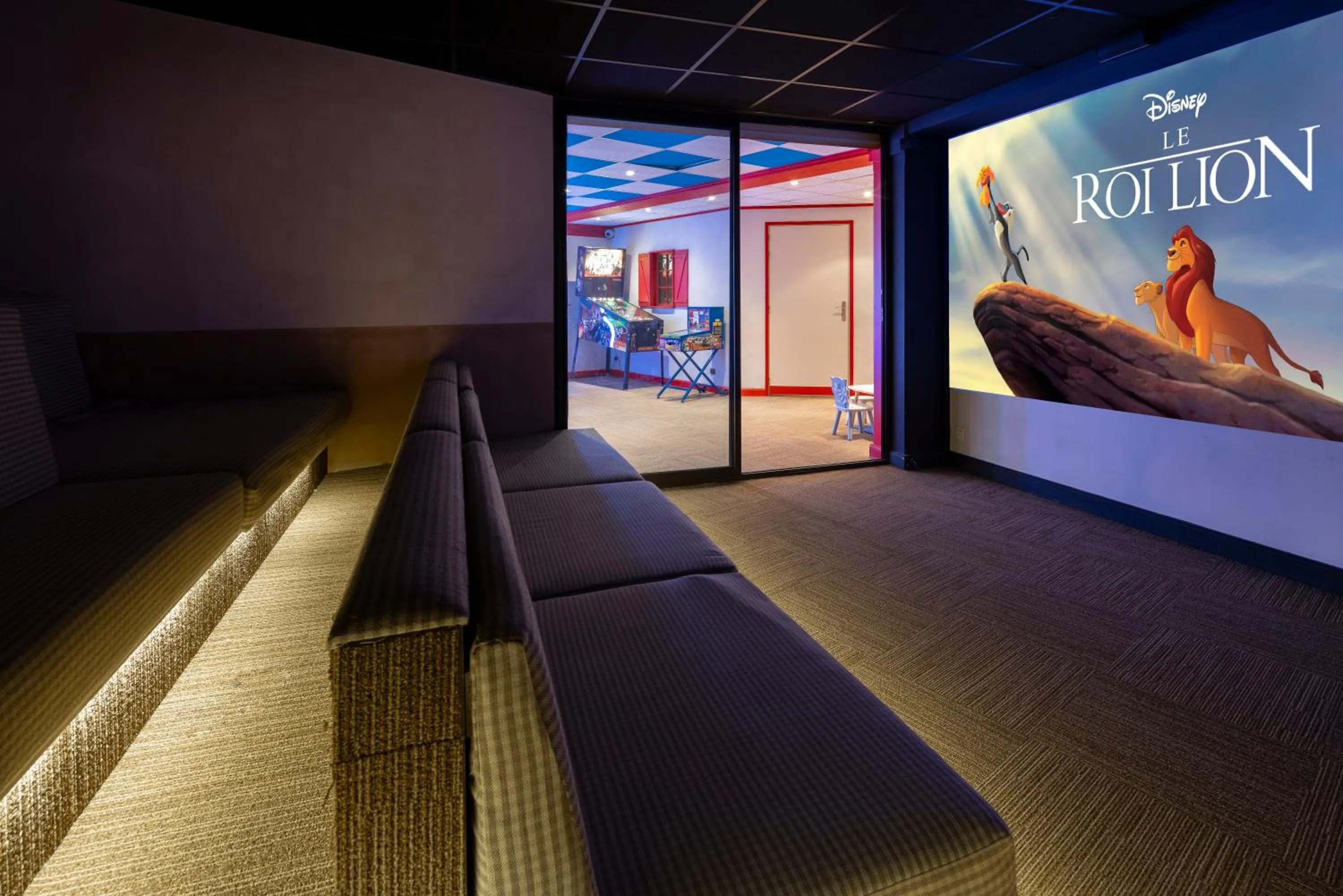 Game Room in Le Lana