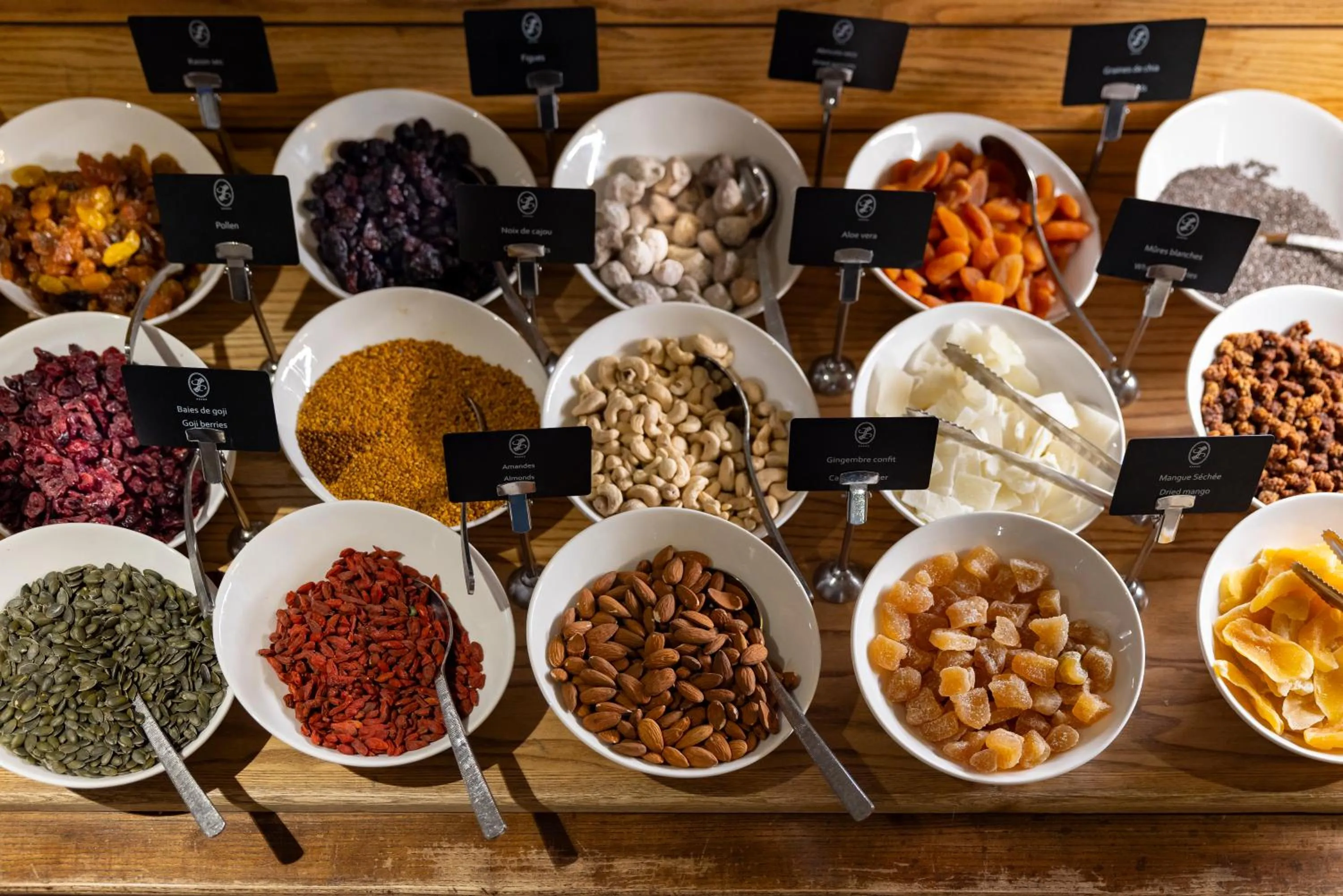 Buffet breakfast in Le Lana