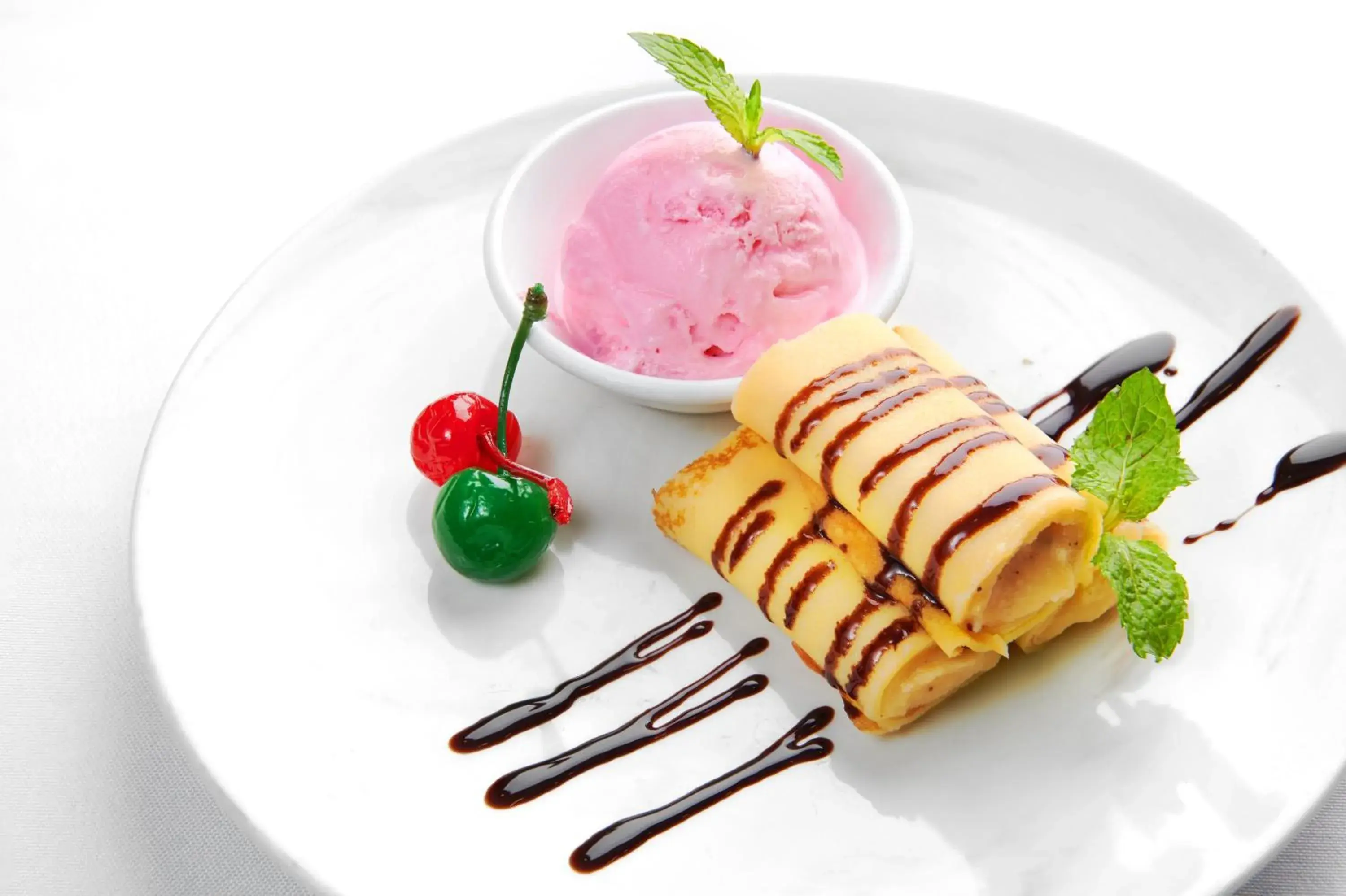 Food and drinks in Paradise Peak Cruise Food and drinks in Paradise Peak Cruise