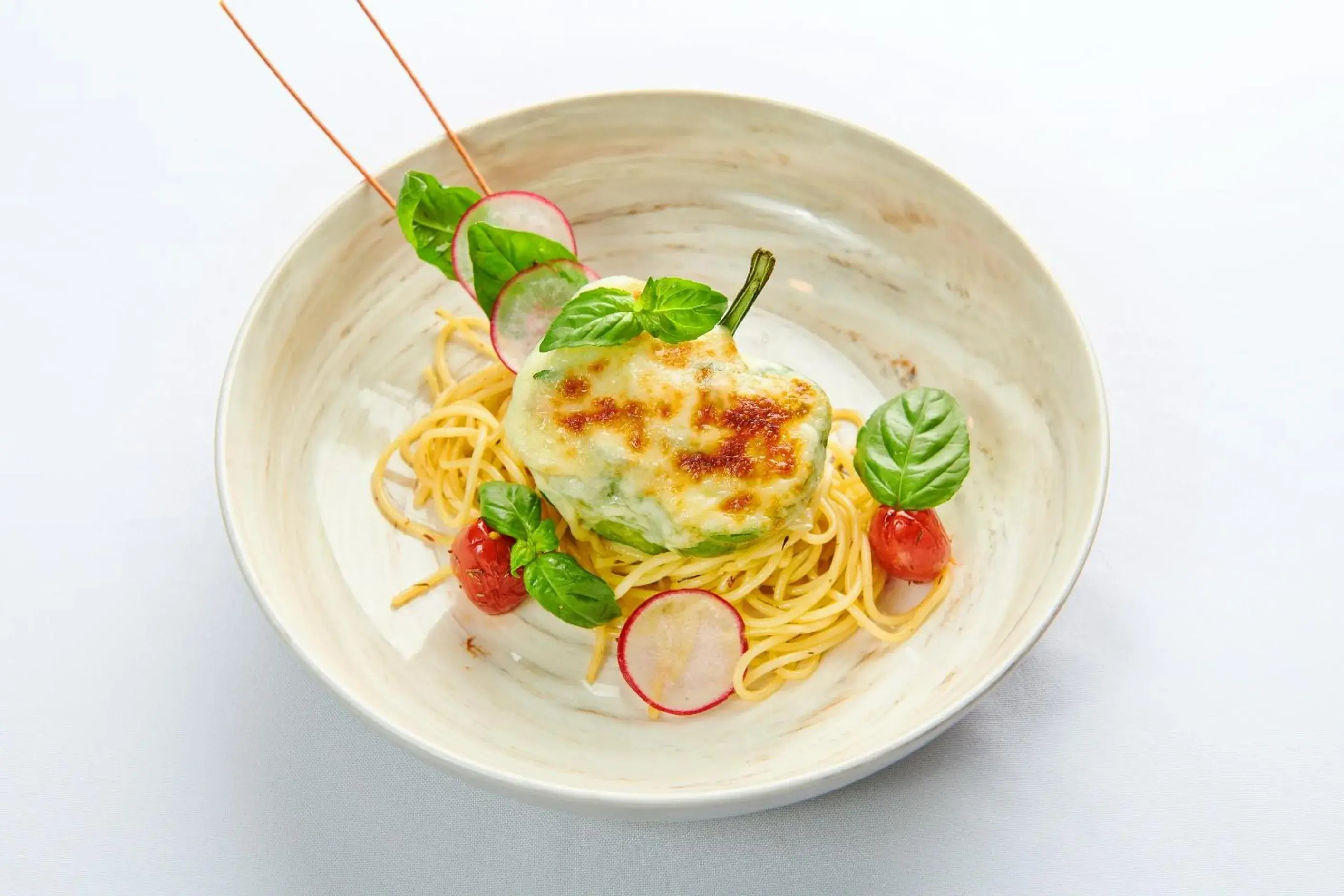 Food and drinks in Paradise Peak Cruise Food and drinks in Paradise Peak Cruise