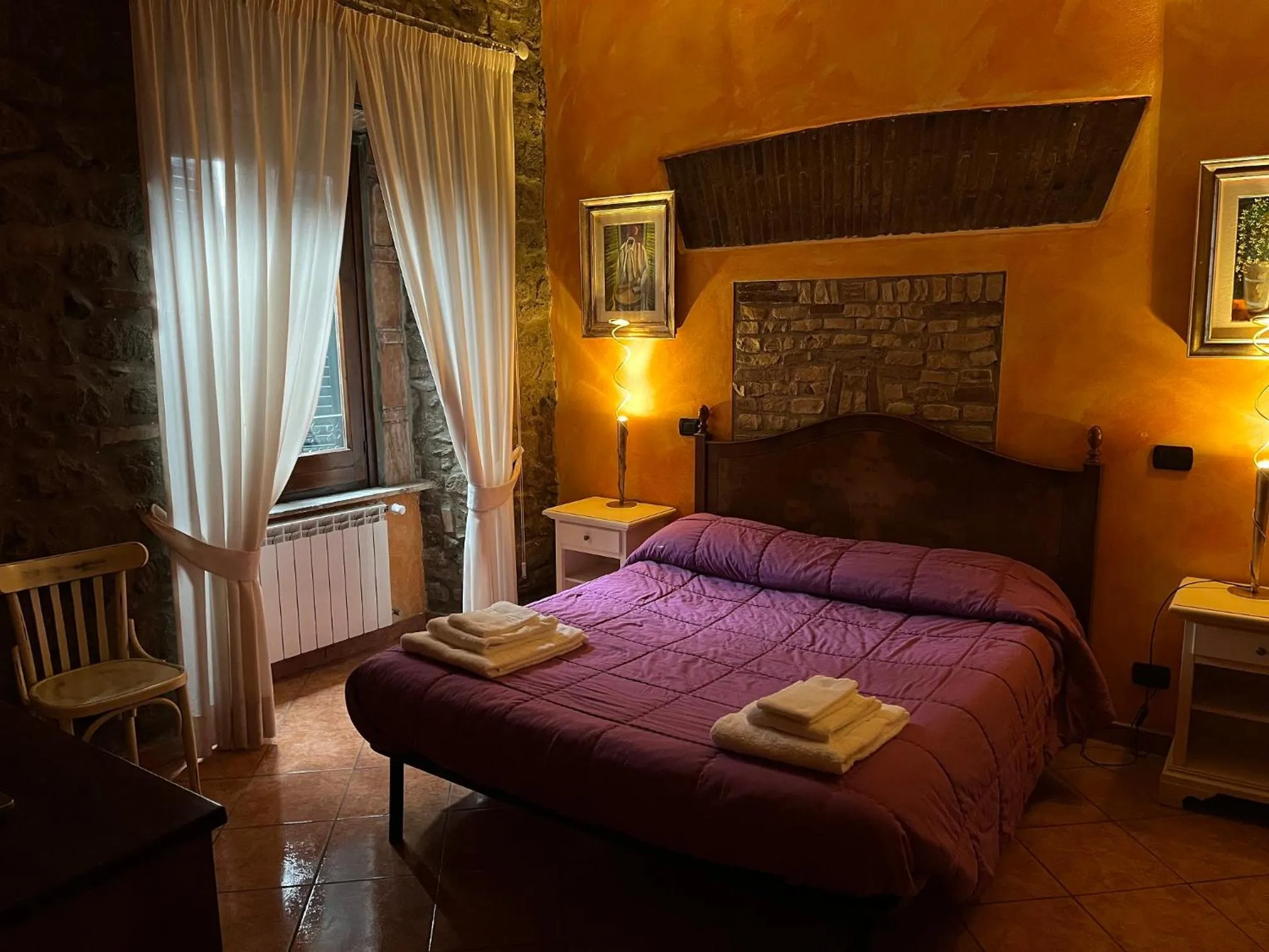 Bed in Albergo Diffuso Locanda Specchio Di Diana