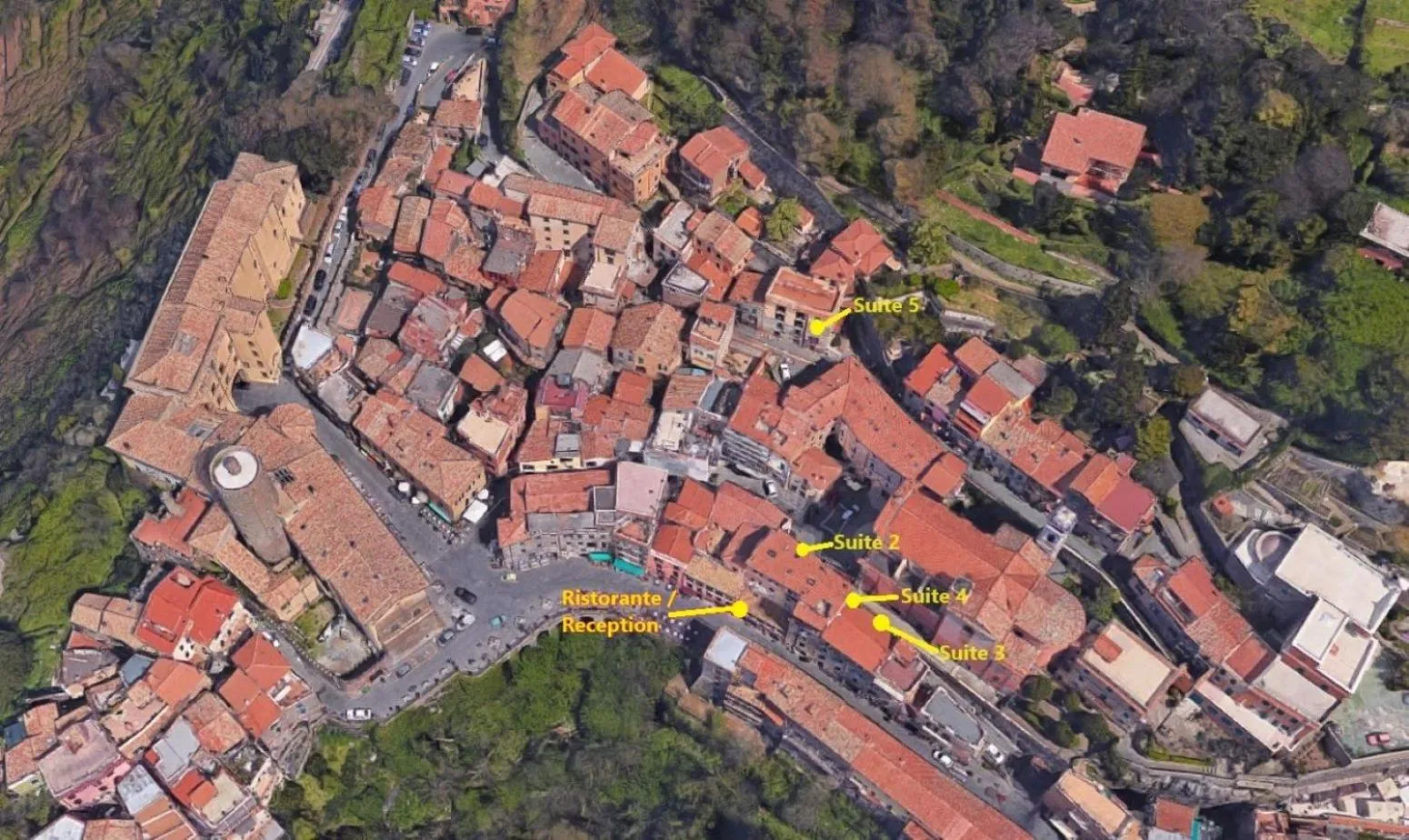 Bird's eye view in Albergo Diffuso Locanda Specchio Di Diana