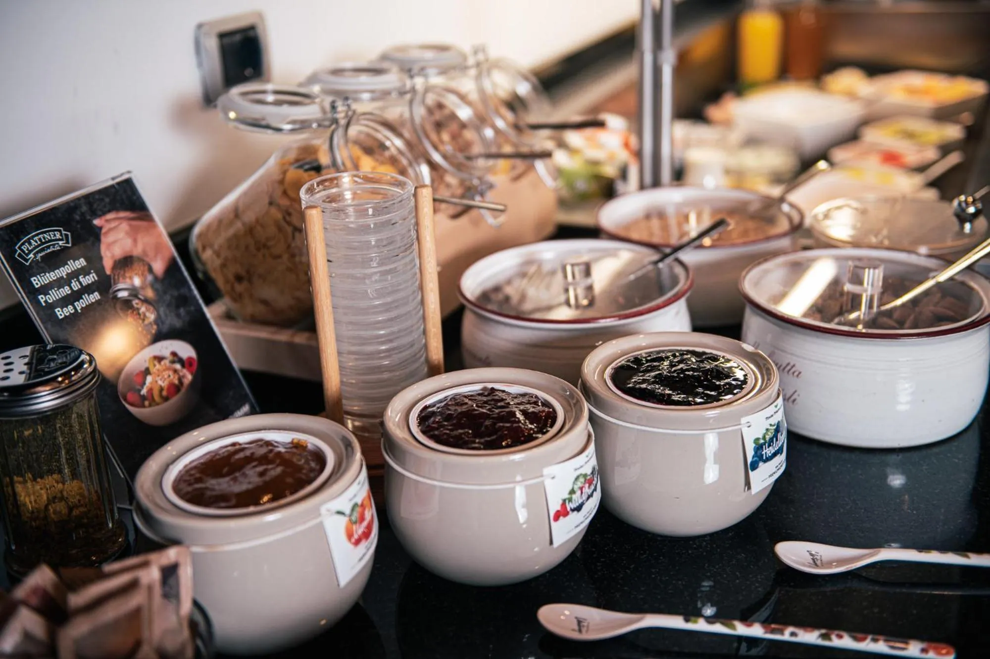 Buffet breakfast in Hotel Goldene Rose