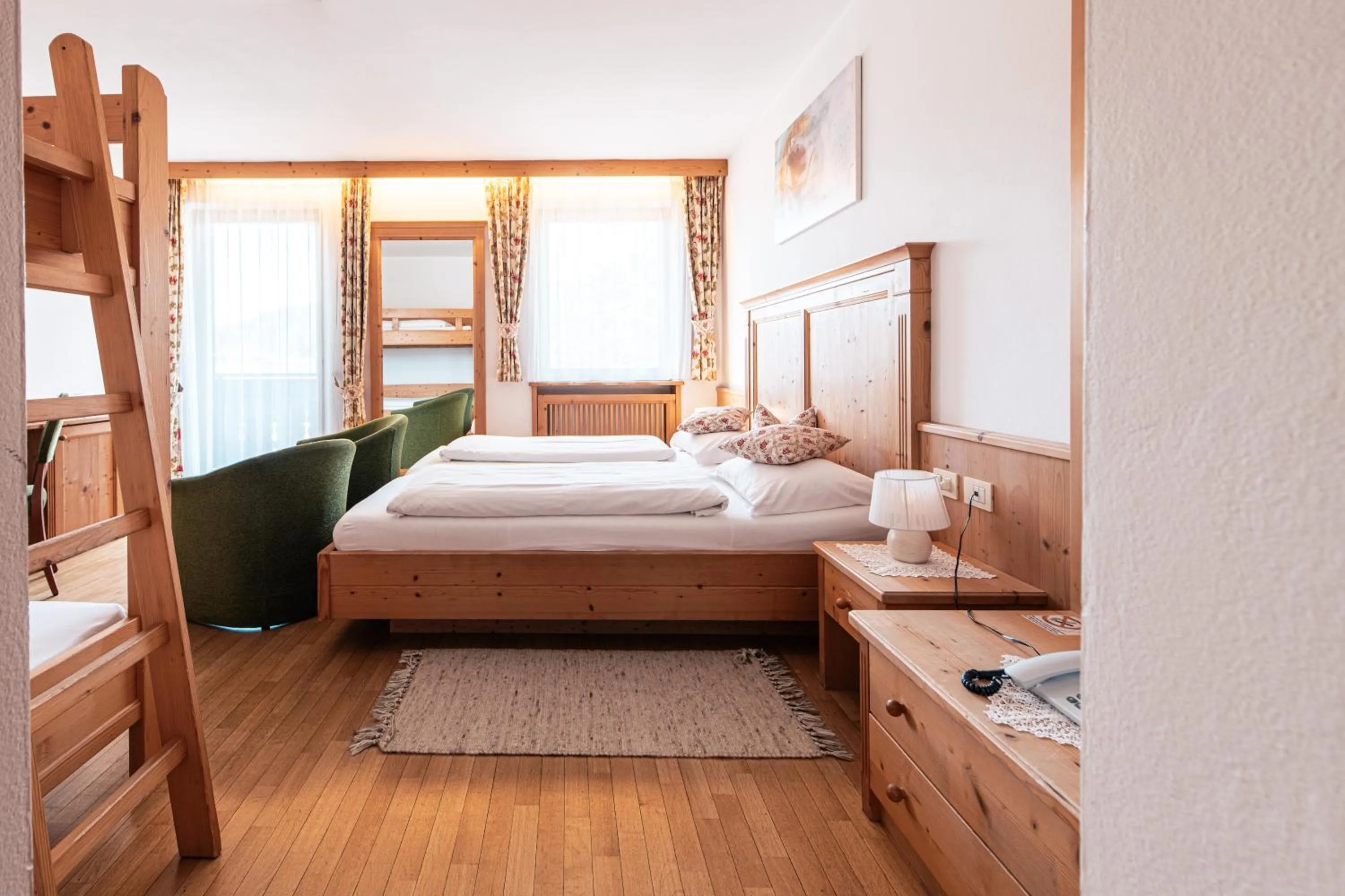 Photo of the whole room, Bed in Hotel Goldene Rose