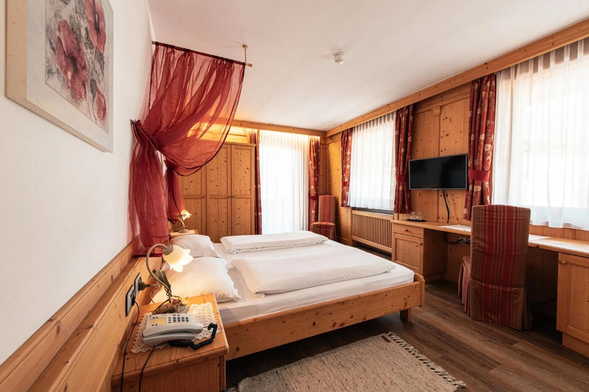 Bedroom, Bed in Hotel Goldene Rose