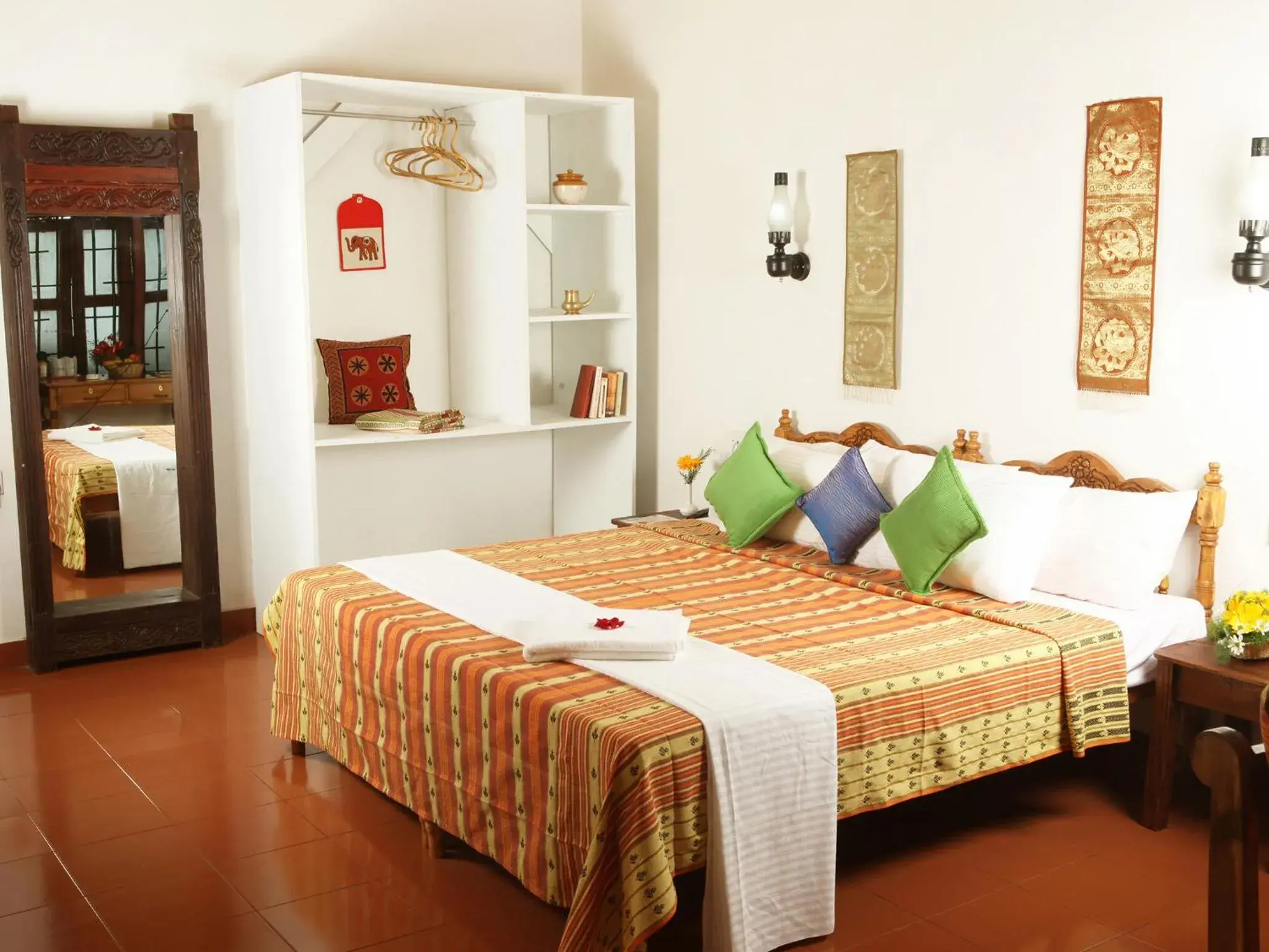 Photo of the whole room, Bed in Soma Palmshore Photo of the whole room, Bed in Soma Palmshore