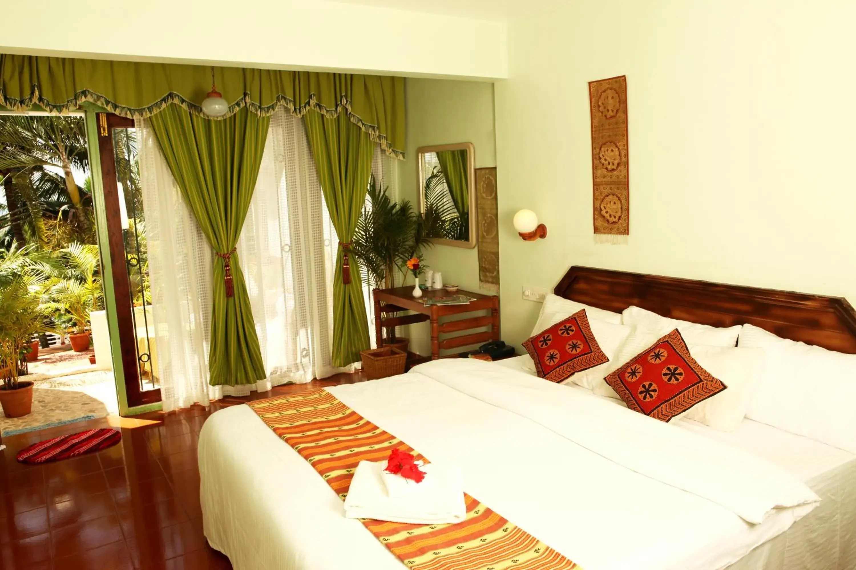 Bedroom, Bed in Soma Palmshore Bedroom, Bed in Soma Palmshore
