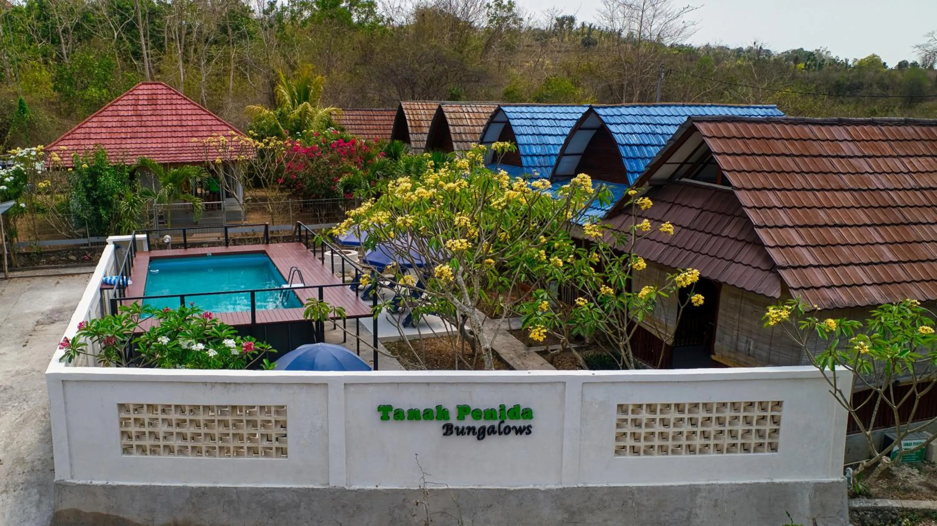 Property building in Tanah Penida Bungalows
