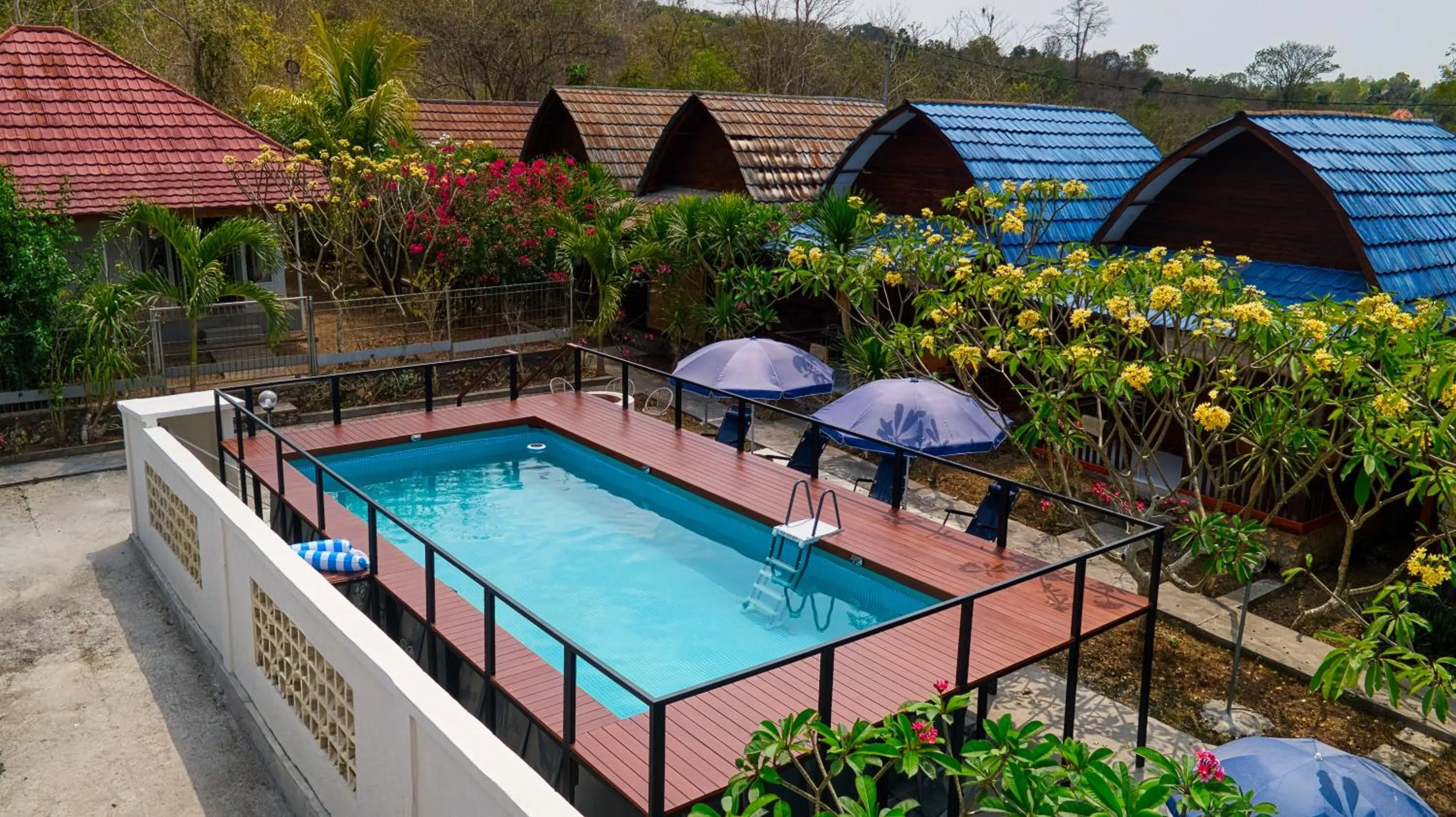 Property building in Tanah Penida Bungalows