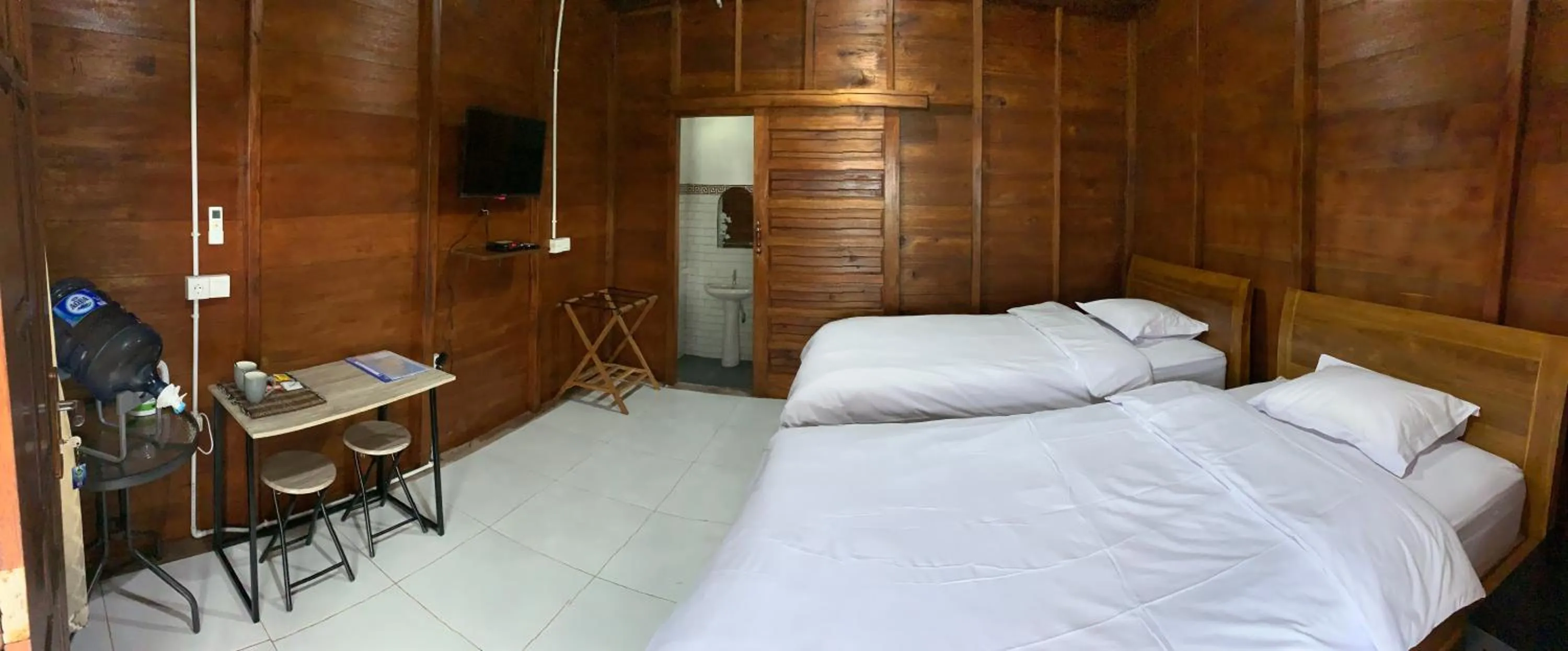 Photo of the whole room, Bed in Tanah Penida Bungalows