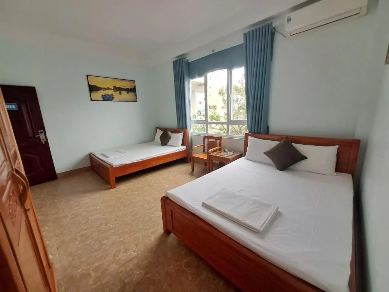 Bed in Hoang Yen Guesthouse