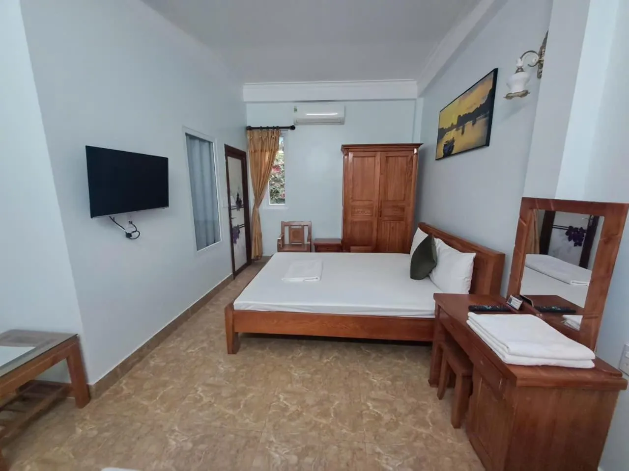Bed in Hoang Yen Guesthouse