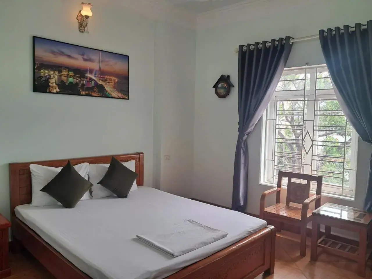 King Room - single occupancy in Hoang Yen Guesthouse King Room - single occupancy in Hoang Yen Guesthouse