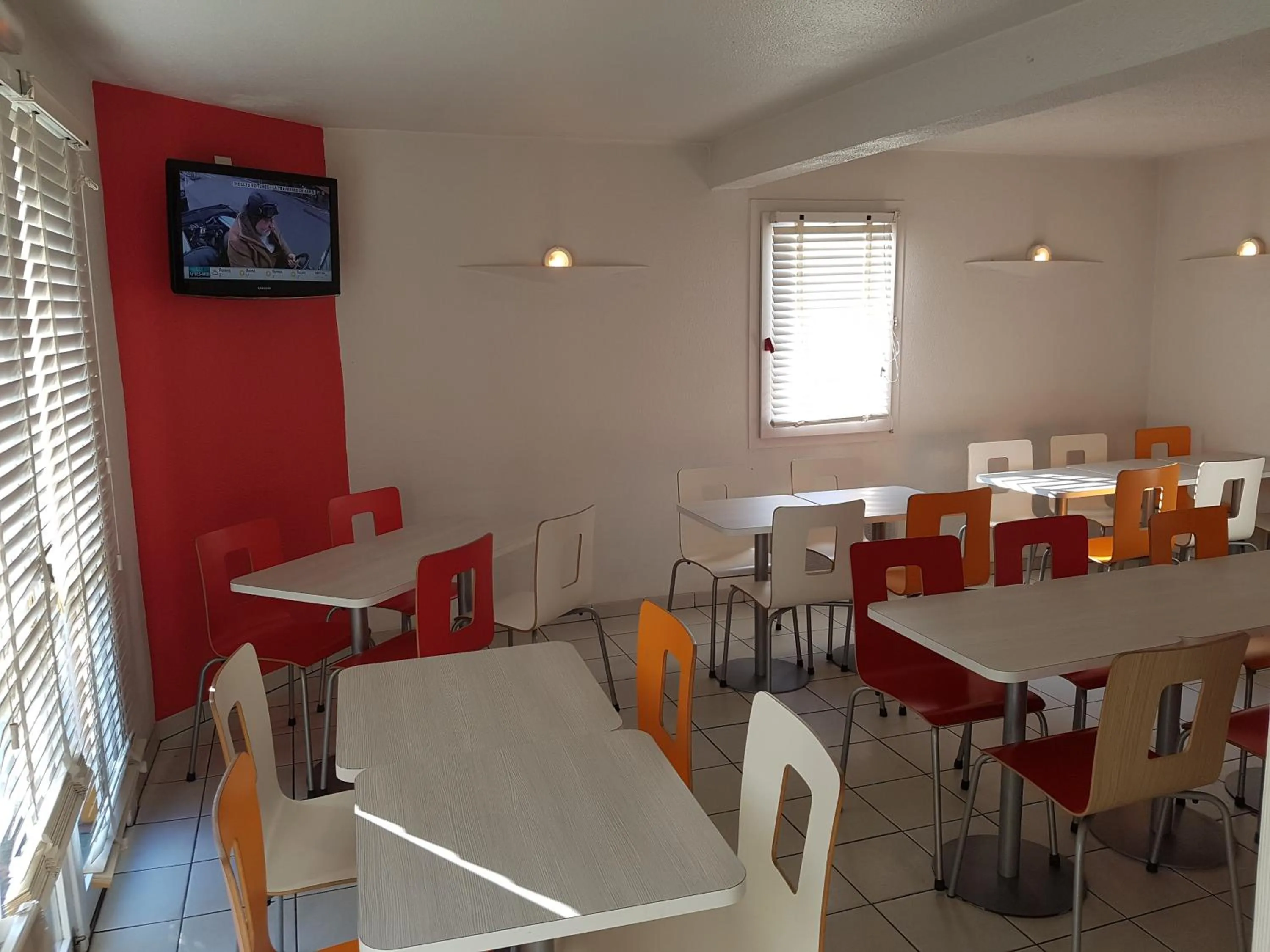 Area and facilities in HECO Colmar Nord - ex Première Classe