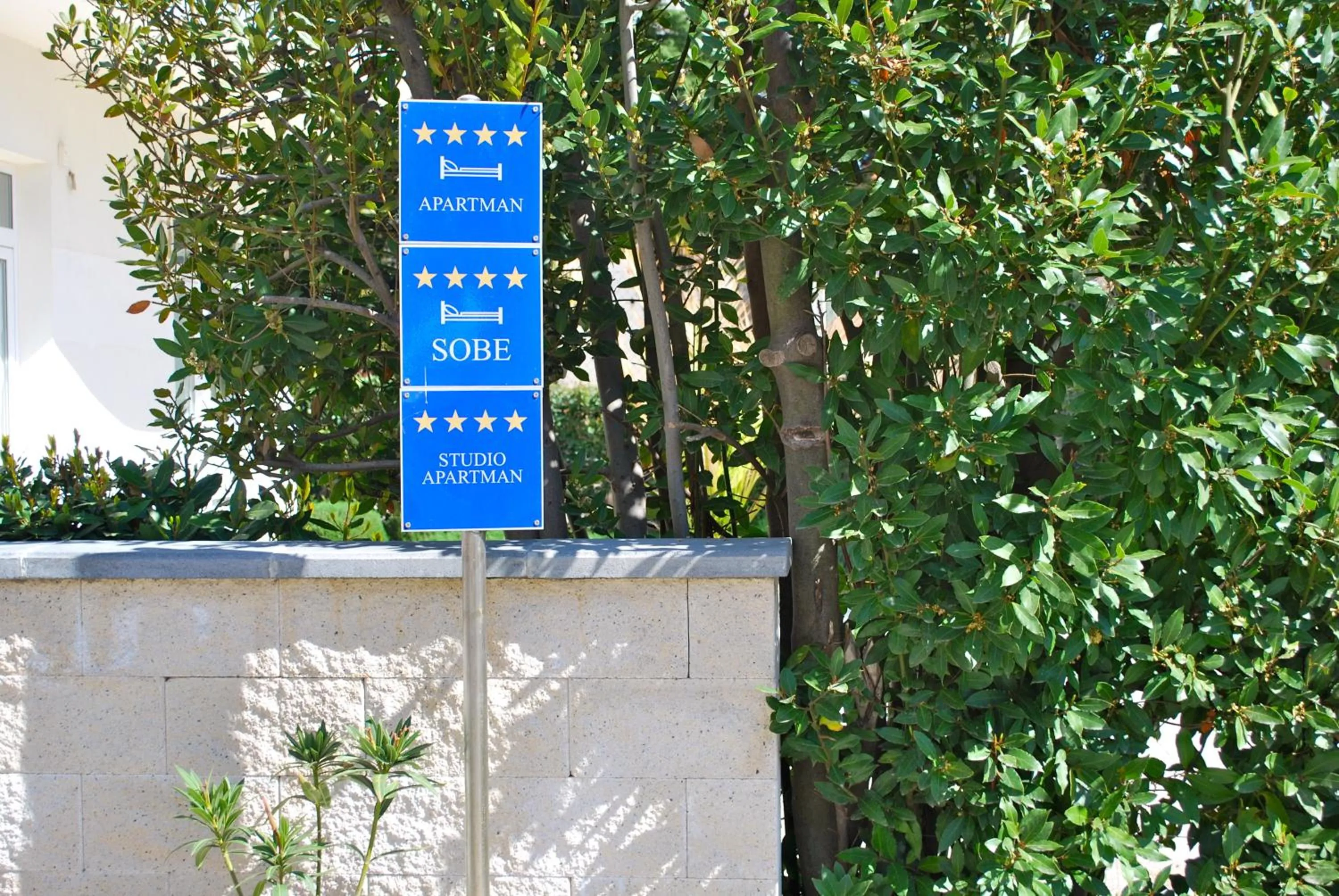 Decorative detail in Villa Diana Zadar