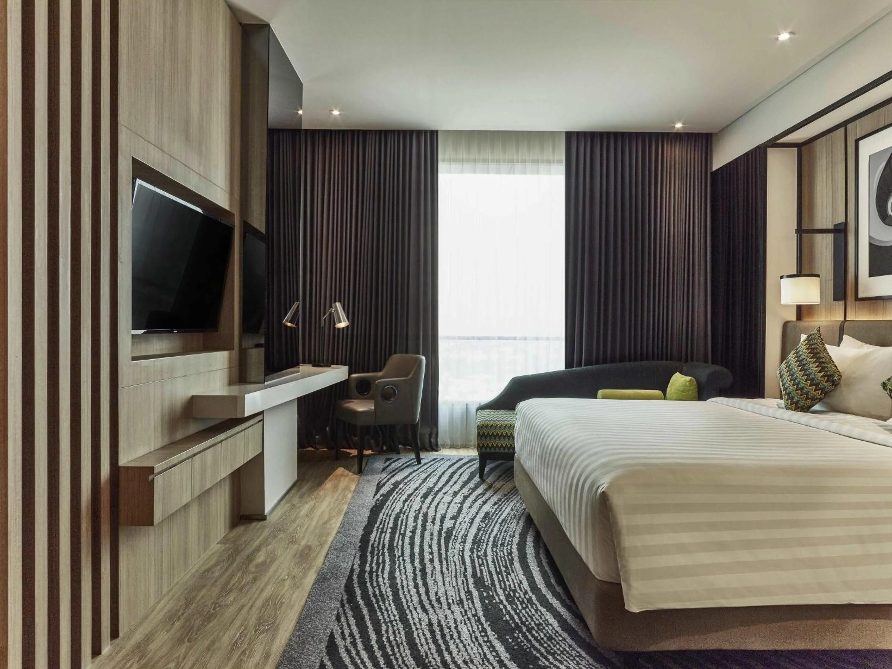 Bedroom, Bed in Novotel Karawang
