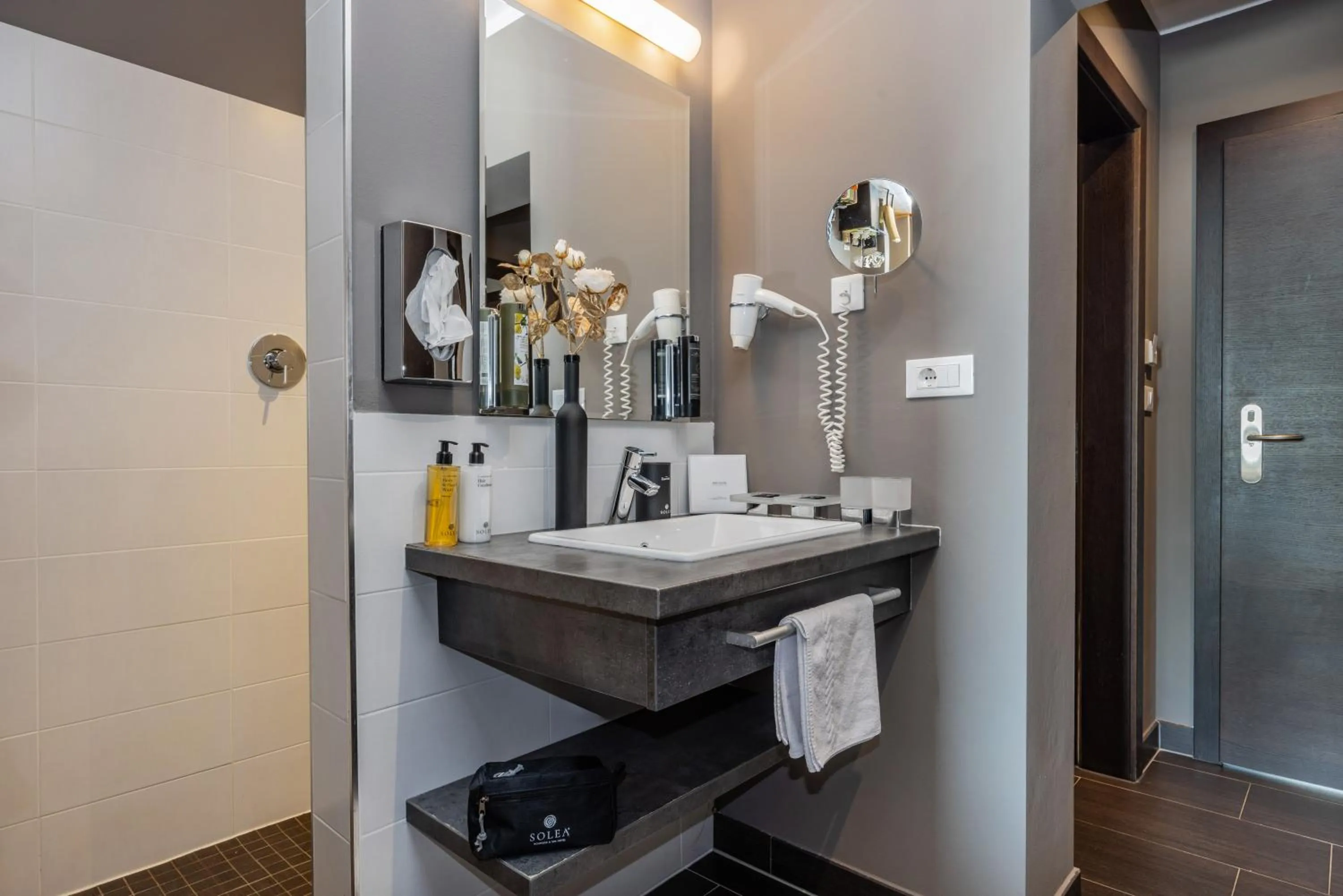 Shower in Hotel Der Weinmesser