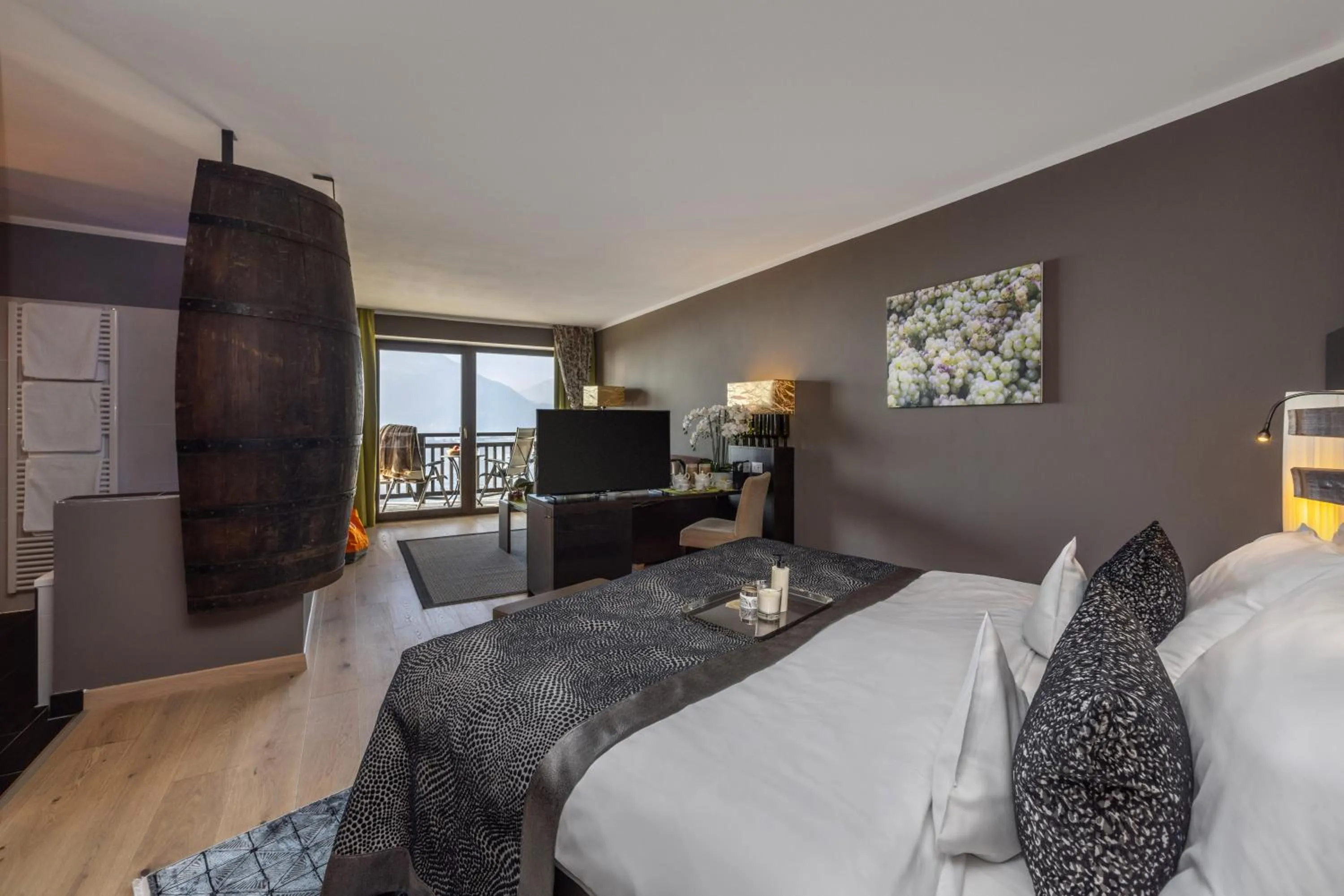 Photo of the whole room, Bed in Hotel Der Weinmesser