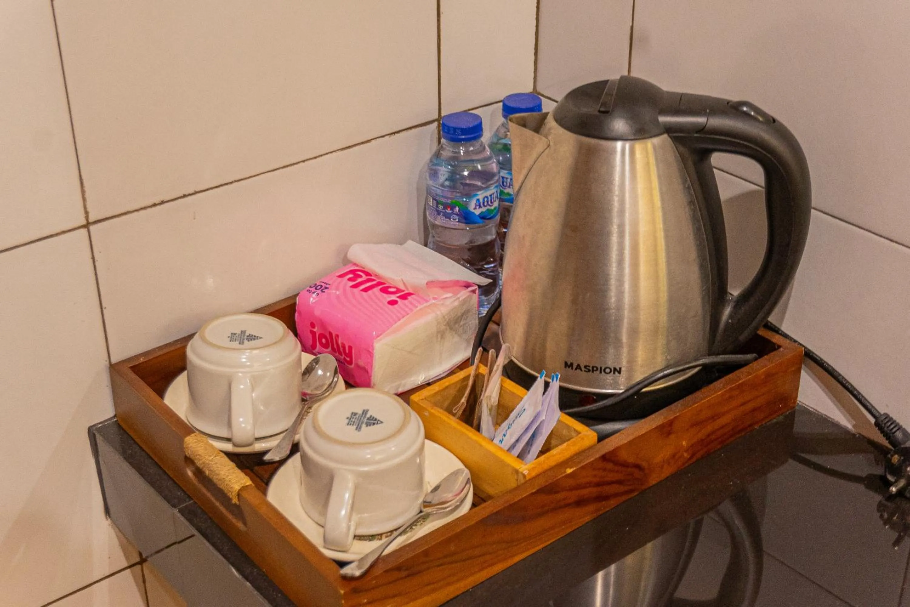 Coffee/tea facilities in Artha Dewata Home Stay