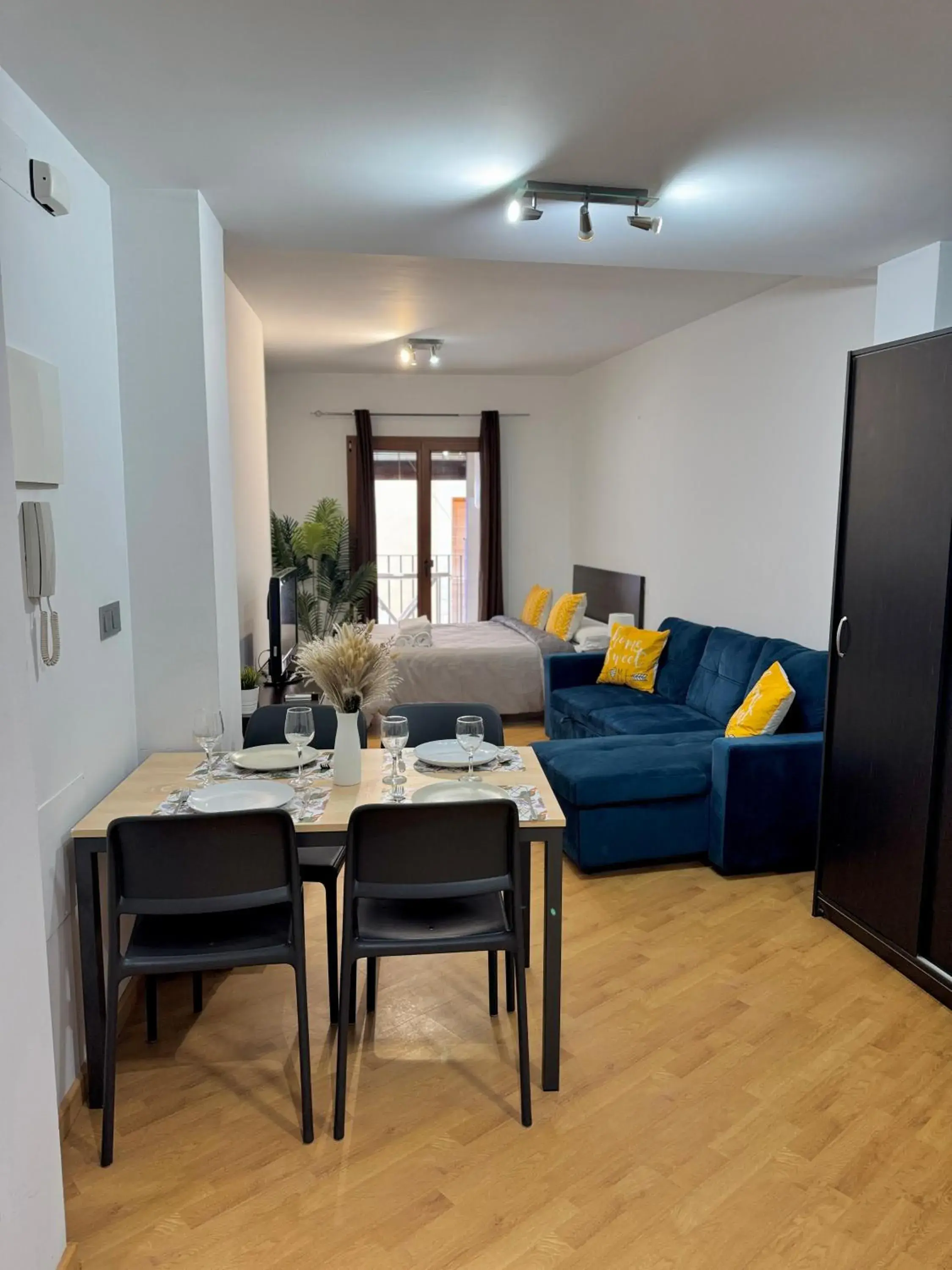 Studio in Wave Apartments Studio in Wave Apartments