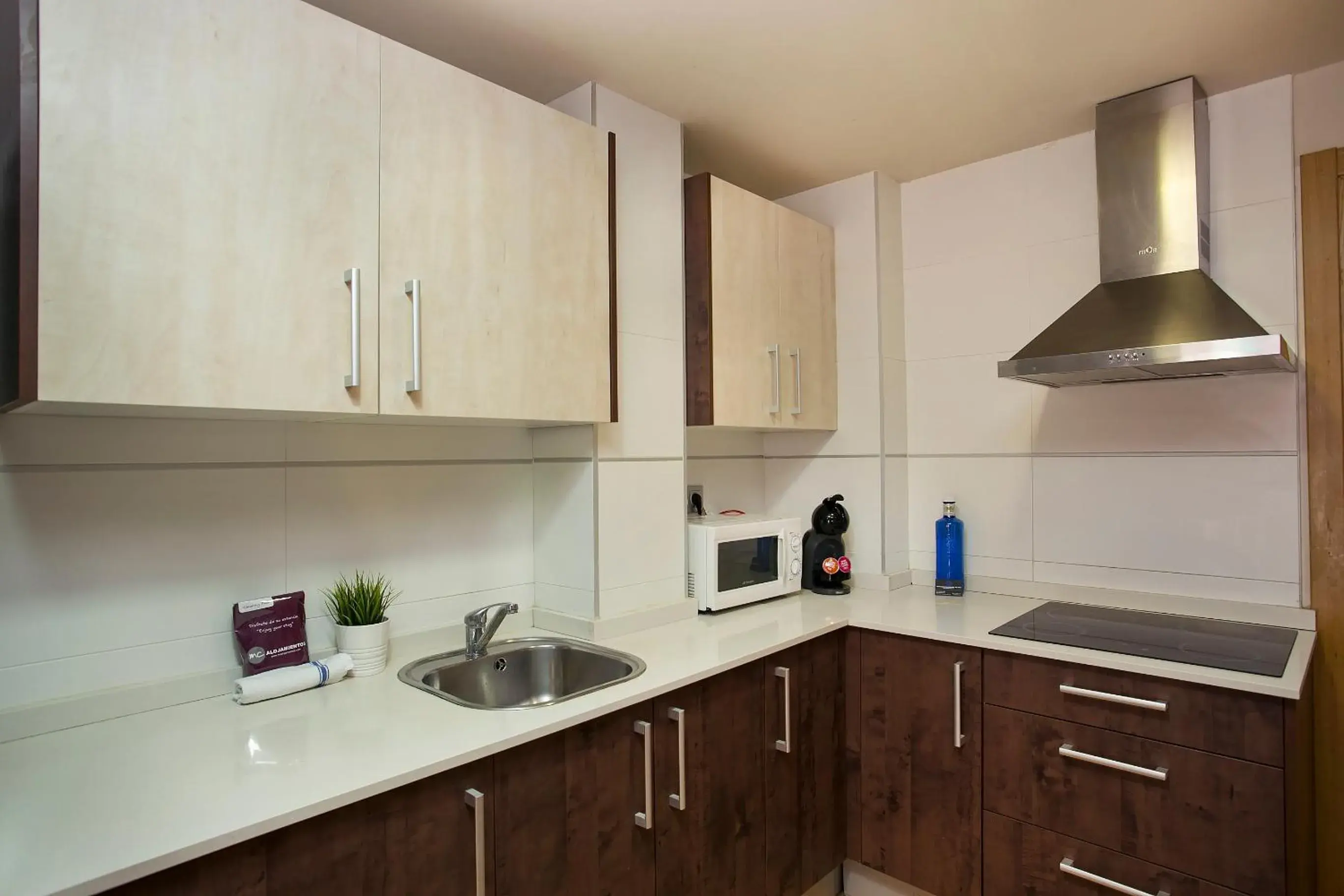 Kitchen or kitchenette in Wave Apartments Kitchen or kitchenette in Wave Apartments