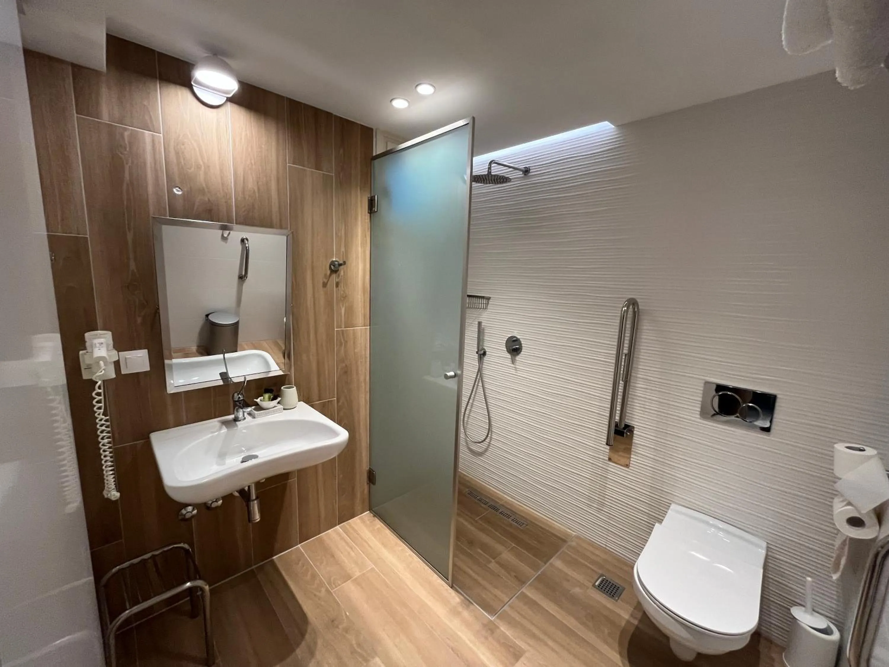 Liadromia Hotel